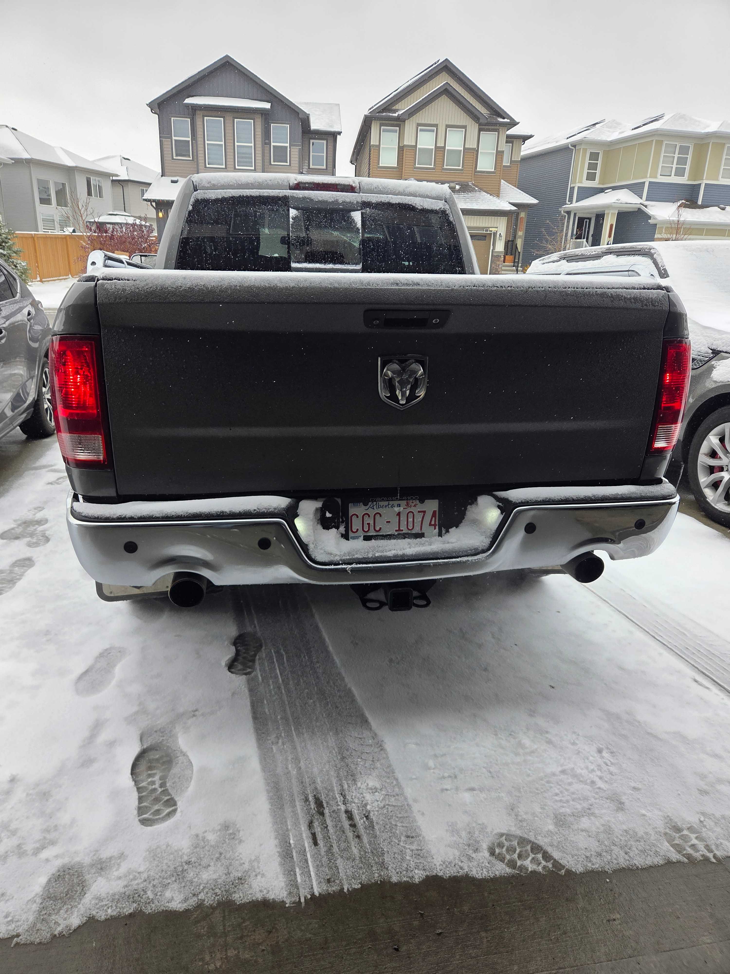 Снимка 3 от търг – 2012 RAM 1500 LARAMIE с VIN 1C6RD7NT3CS107132