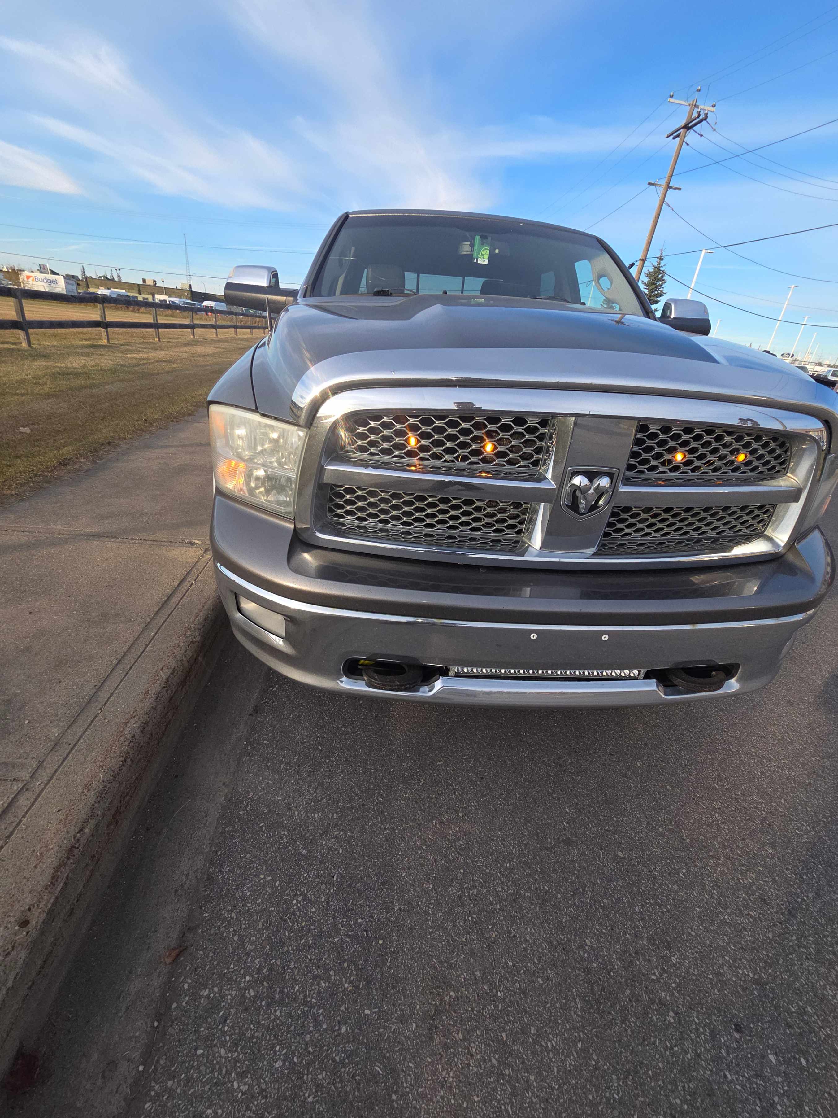Снимка 5 от търг – 2012 RAM 1500 LARAMIE с VIN 1C6RD7NT3CS107132