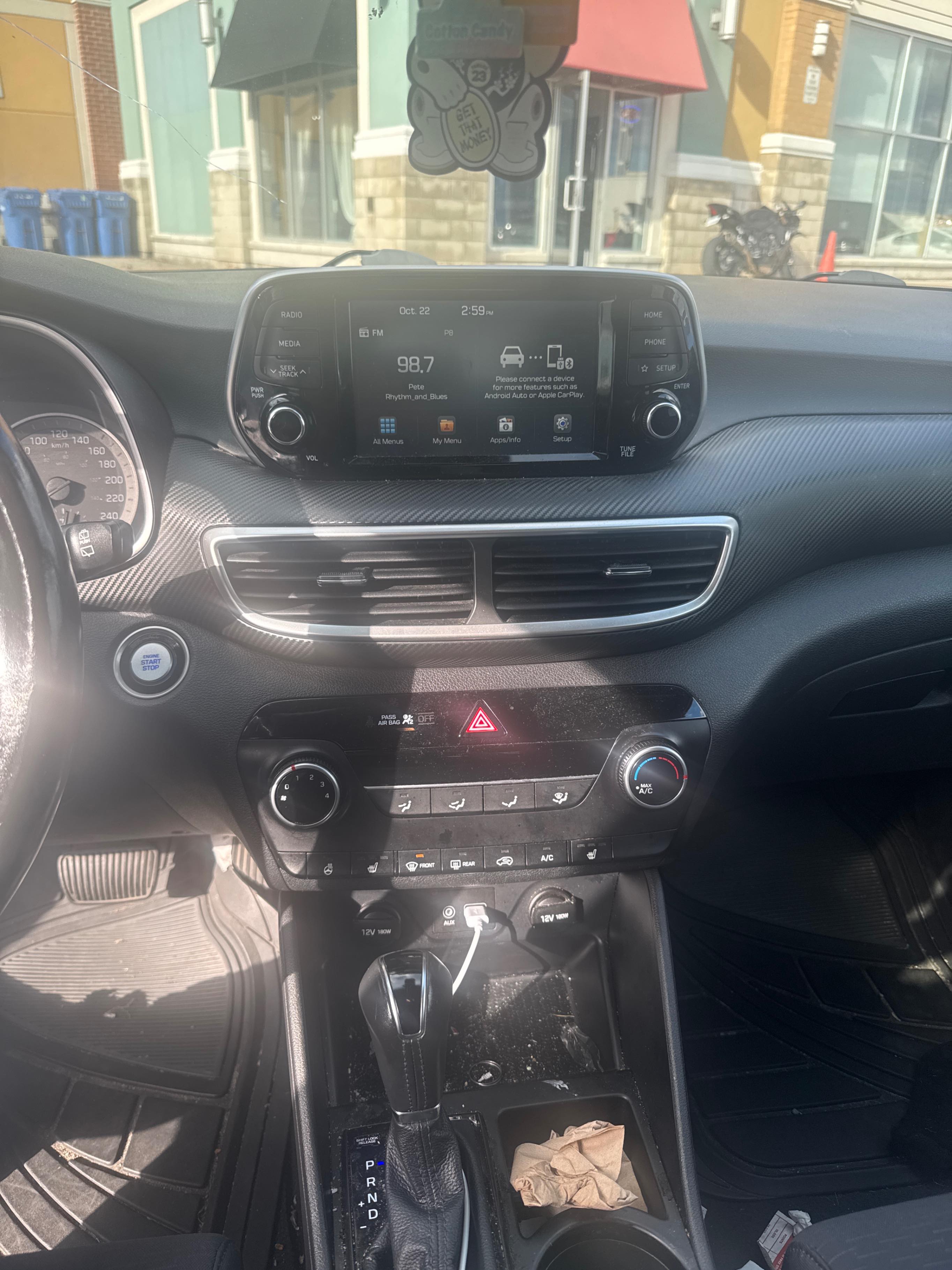 Photo 9 from auction – 2020 HYUNDAI TUCSON PREFERRED with VIN KM8J3CA41LU232288