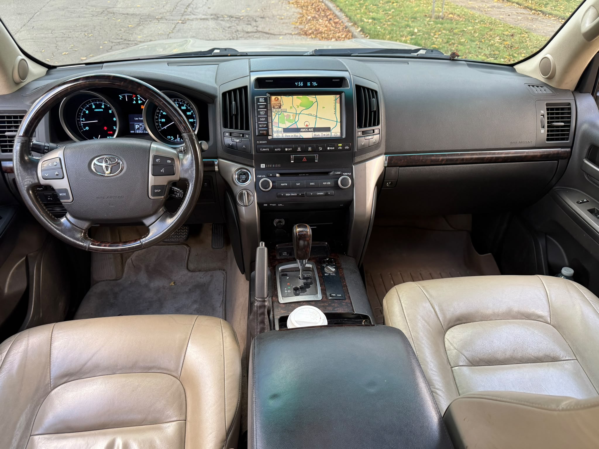 Снимка 9 от търг – 2010 TOYOTA LAND CRUISER 4DR 4WD (NATL) с VIN JTMHY7AJXA5005349