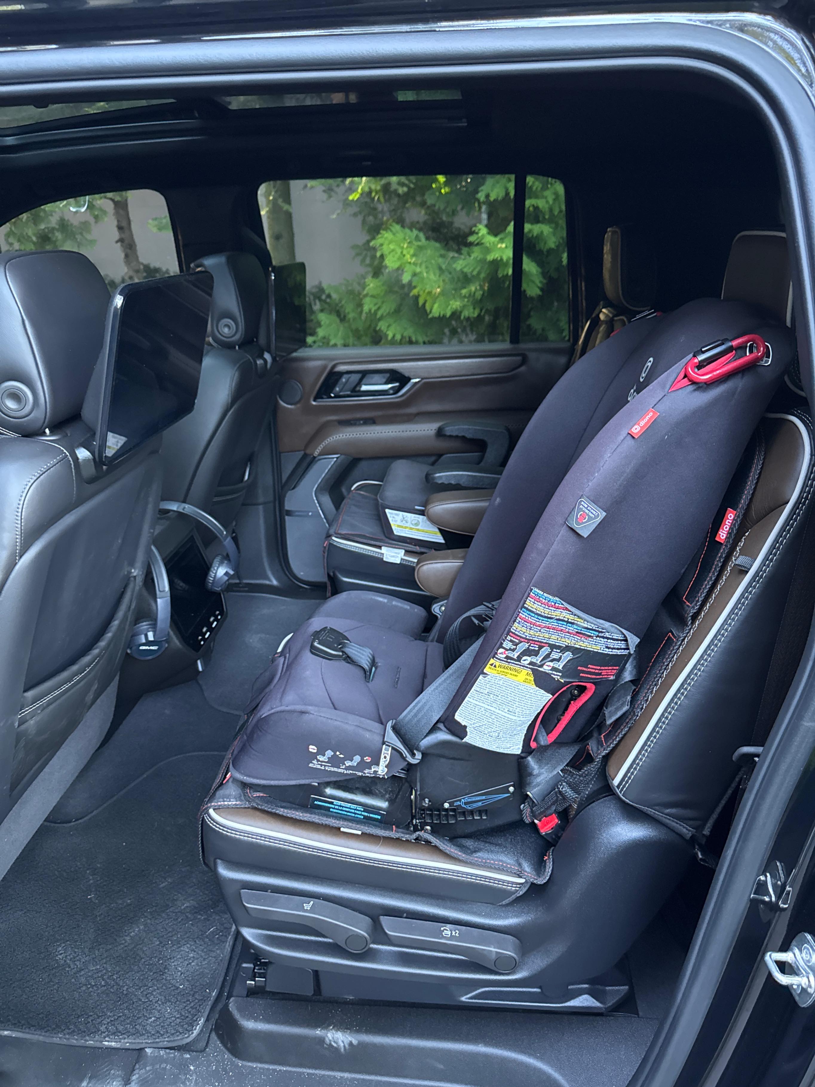 Снимка 12 от търг – 2026 GMC YUKON XL DENALI ULTIMATE с VIN 1GKS2KKL8TR100549