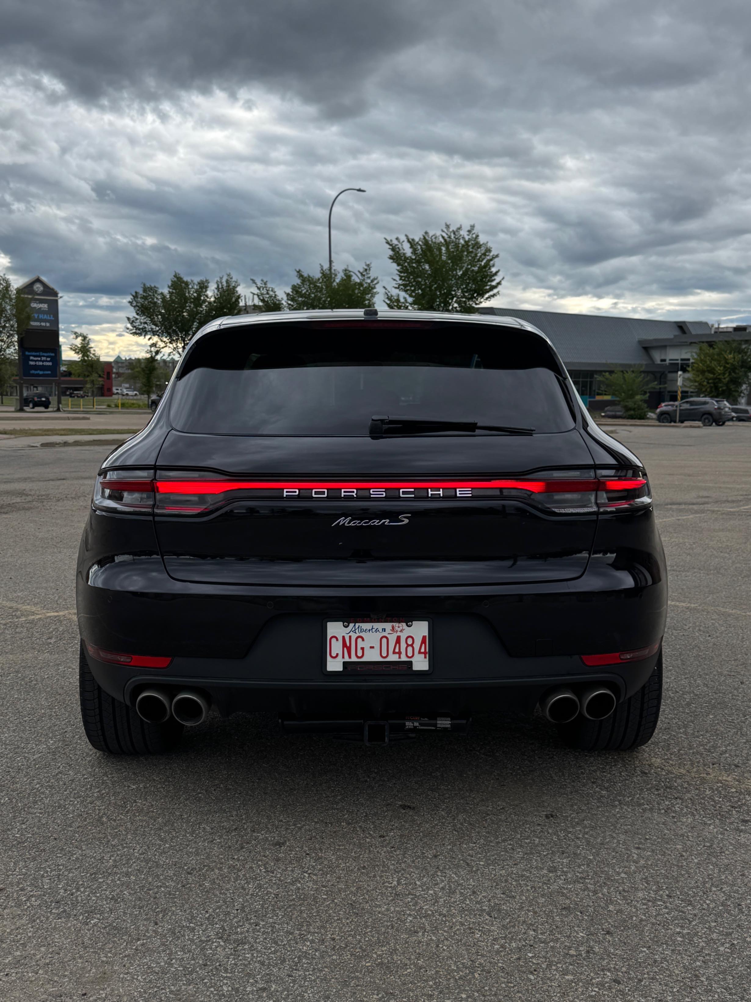 Photo 4 from auction – 2020 PORSCHE MACAN S with VIN WP1AB2A56LLB32184