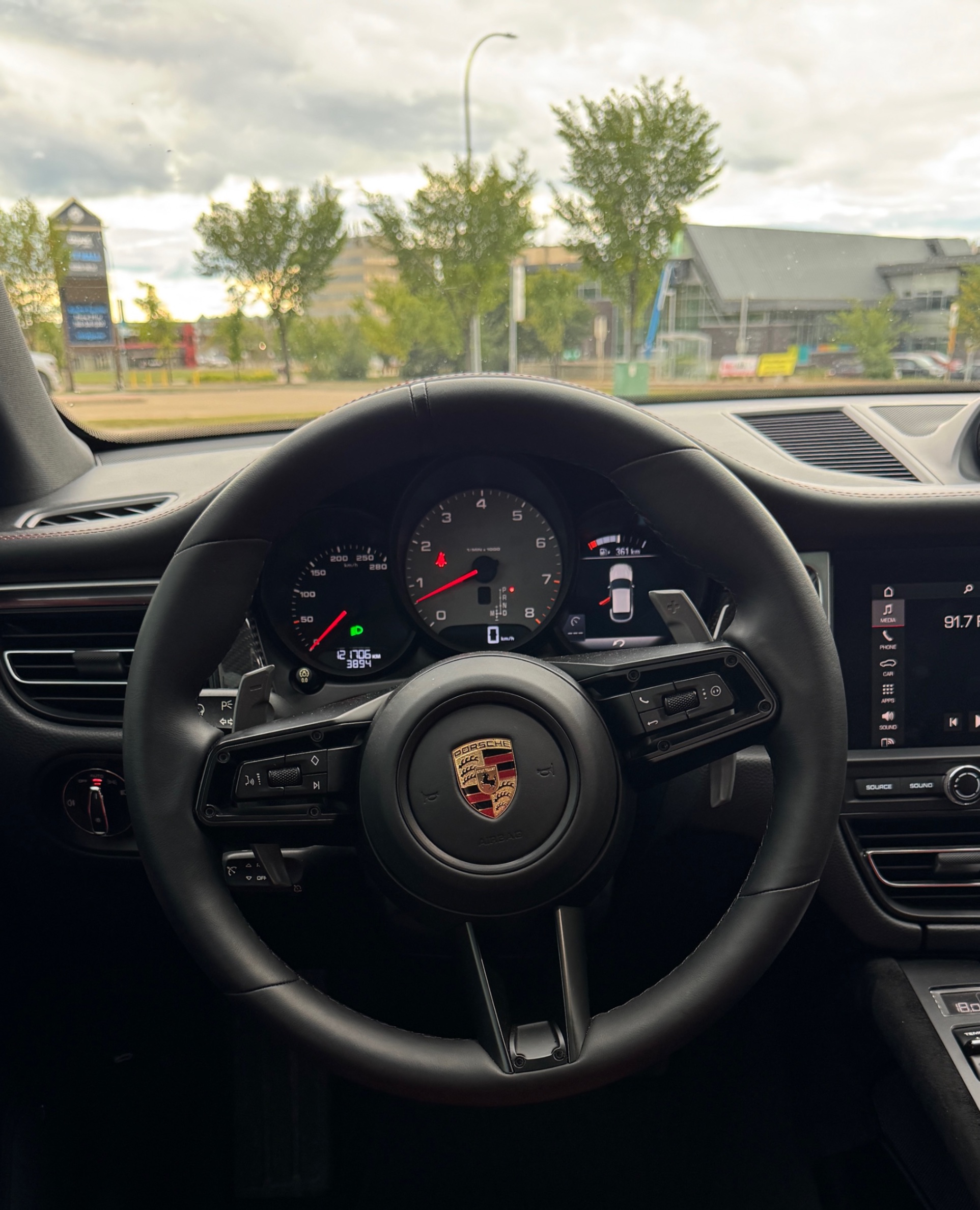 Photo 8 from auction – 2020 PORSCHE MACAN S with VIN WP1AB2A56LLB32184