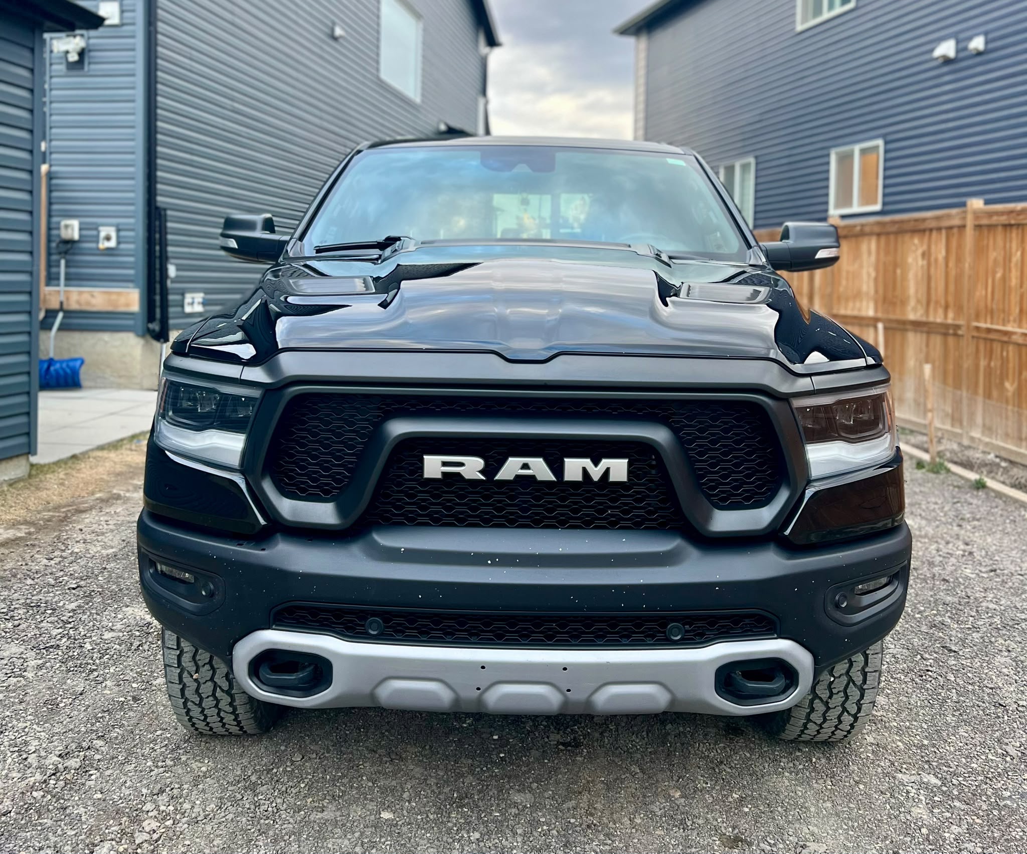 RAM 1500 REBEL 2020 with VIN 1C6SRFLT1LN396638 - Photo from auction