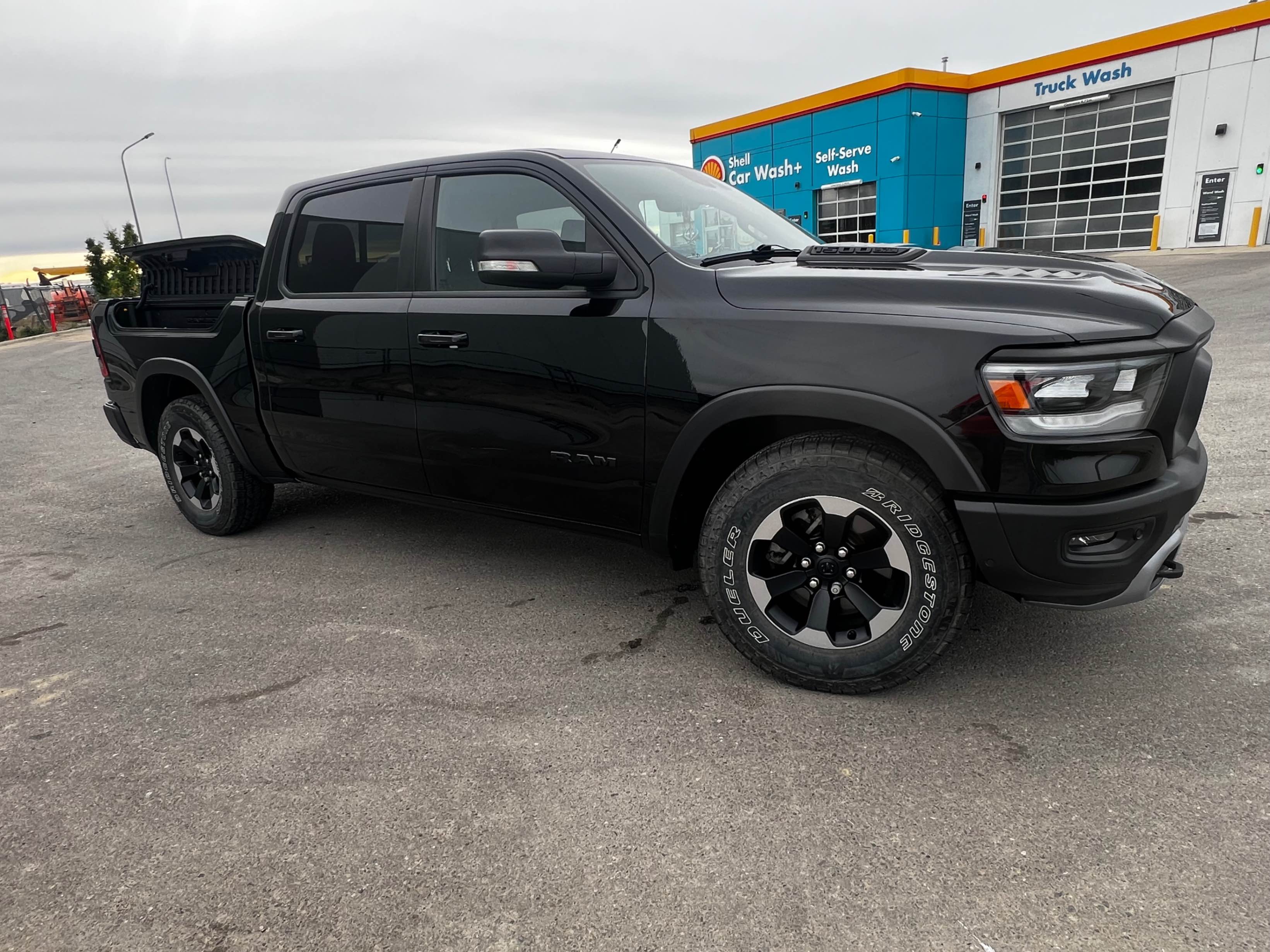 Photo 5 from auction – 2020 RAM 1500 REBEL with VIN 1C6SRFLT1LN396638