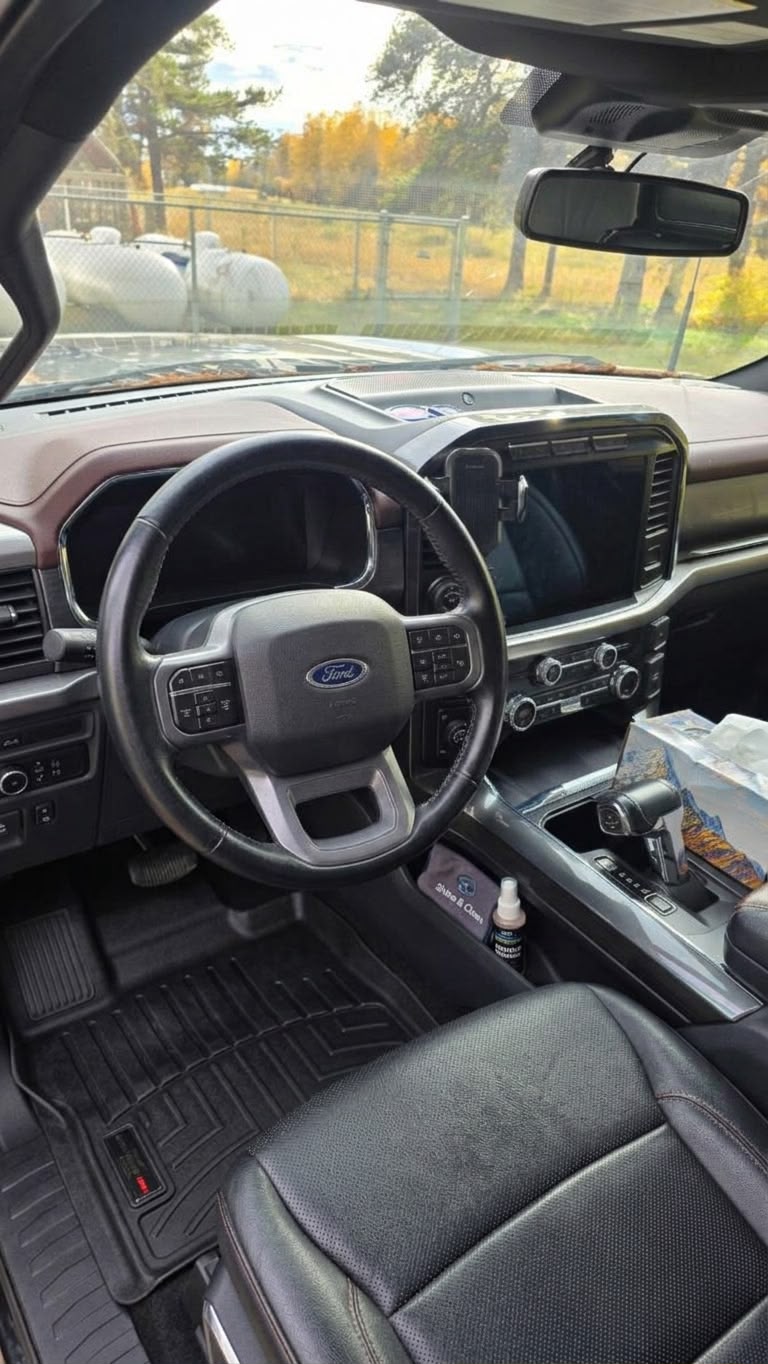 Снимка 5 от търг – 2021 FORD F-150 4WD SUPERCREW 5.5' BOX с VIN 1FTEW1EP2MKE28551