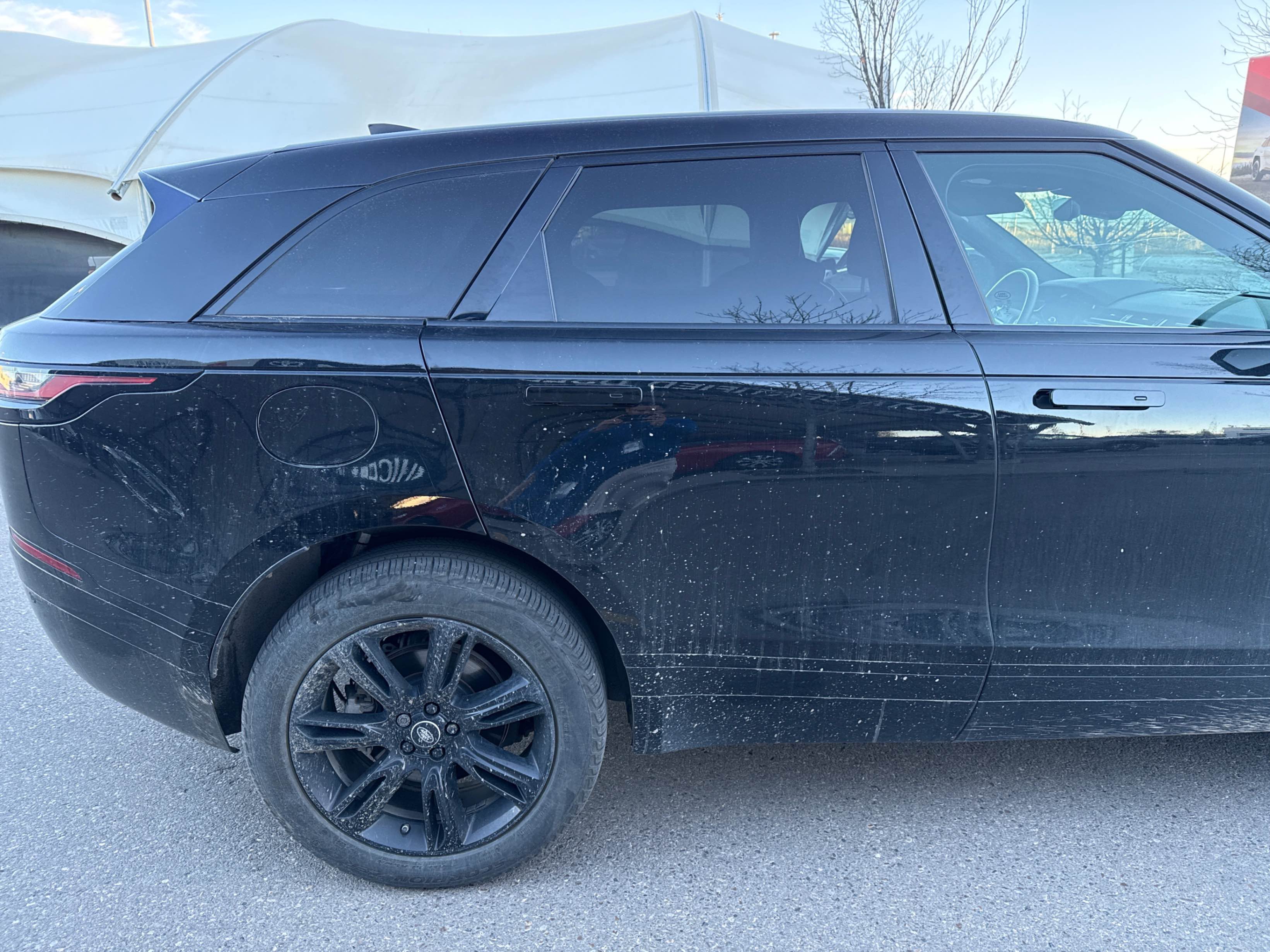 Снимка 3 от търг – 2020 LAND ROVER RANGE ROVER VELAR R-DYNAMIC S с VIN SALYK2FX3LA276144