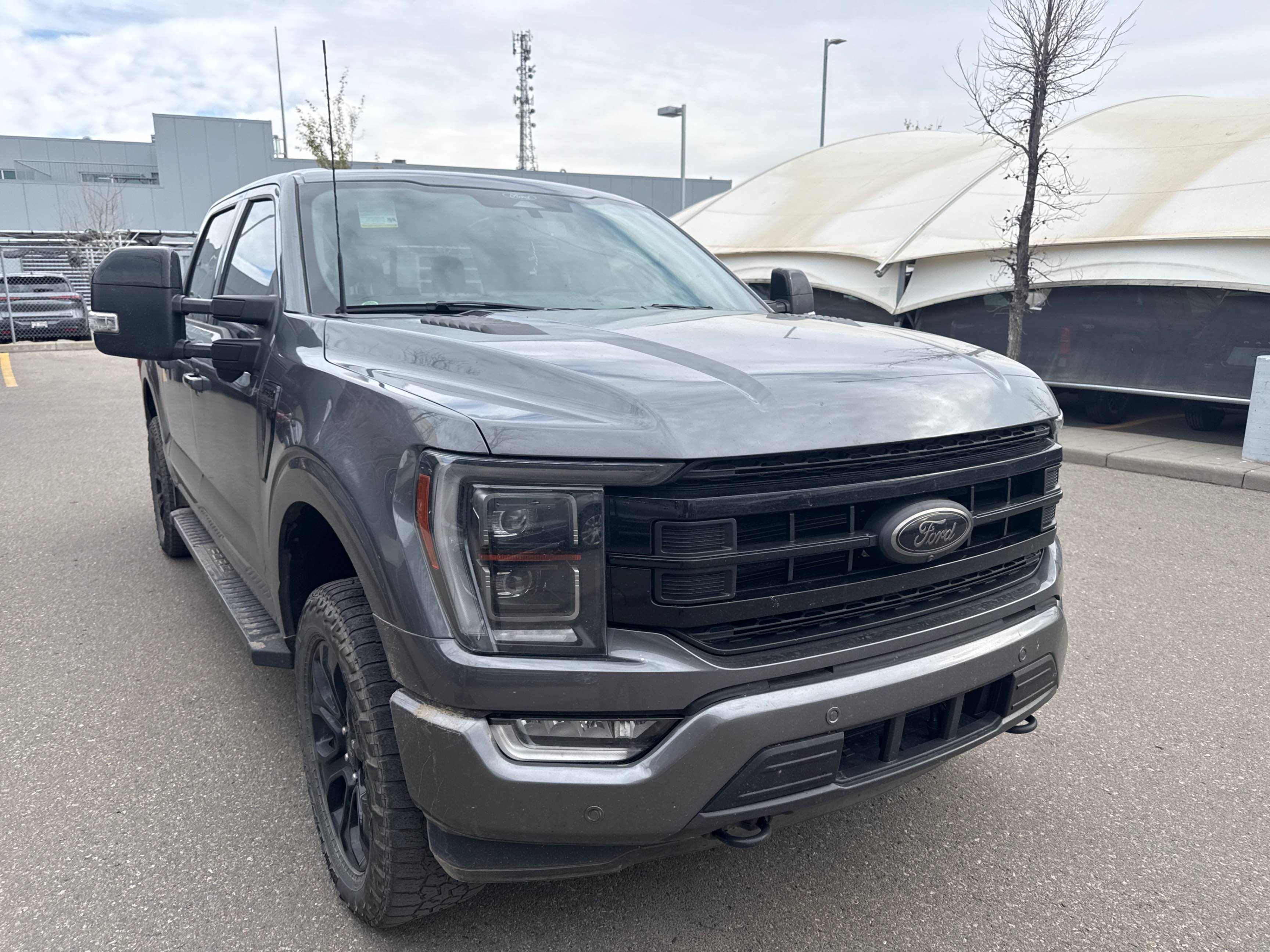 FORD F-150 4WD SUPERCREW BOX 2022 с VIN 1FTFW1E89NFB44292 - Снимка от търг