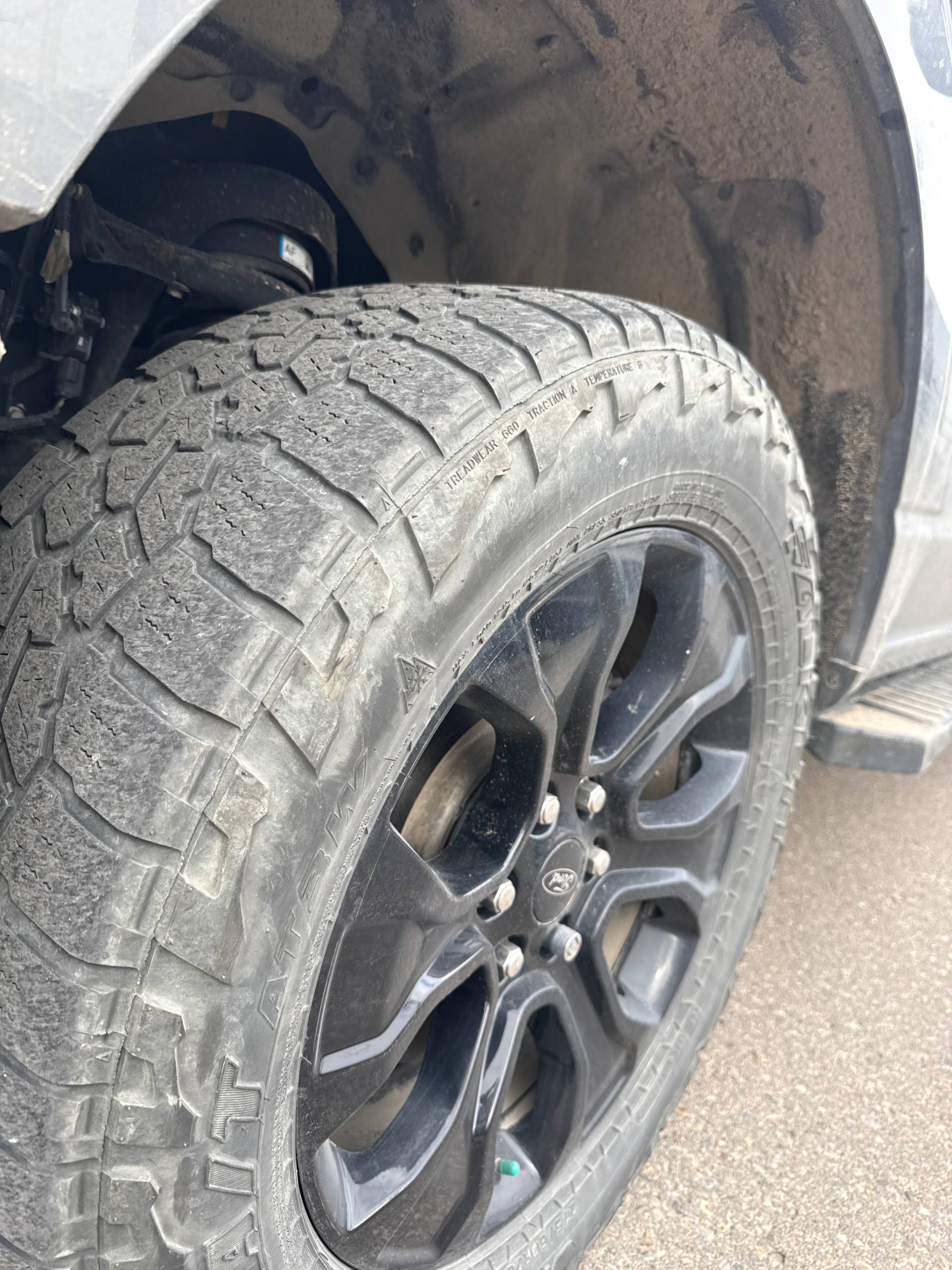 Снимка 7 от търг – 2022 FORD F-150 4WD SUPERCREW BOX с VIN 1FTFW1E89NFB44292