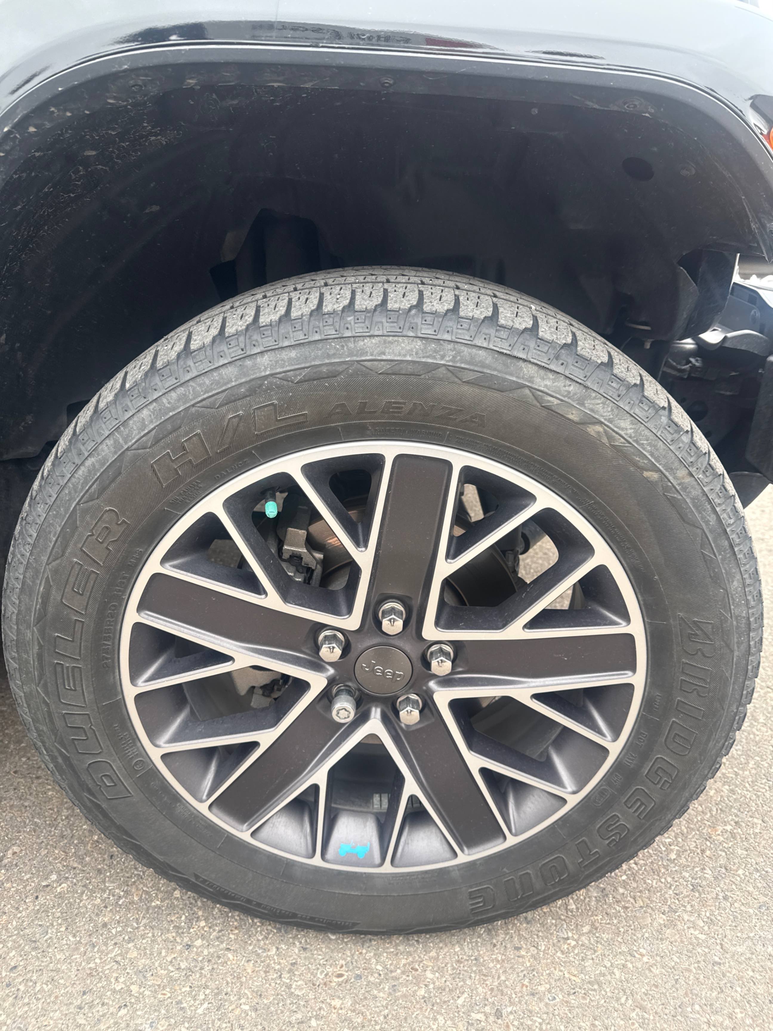 Снимка 7 от търг – 2023 JEEP WRANGLER 4XE HIGH ALTITUDE с VIN 1C4JJXP60PW644951
