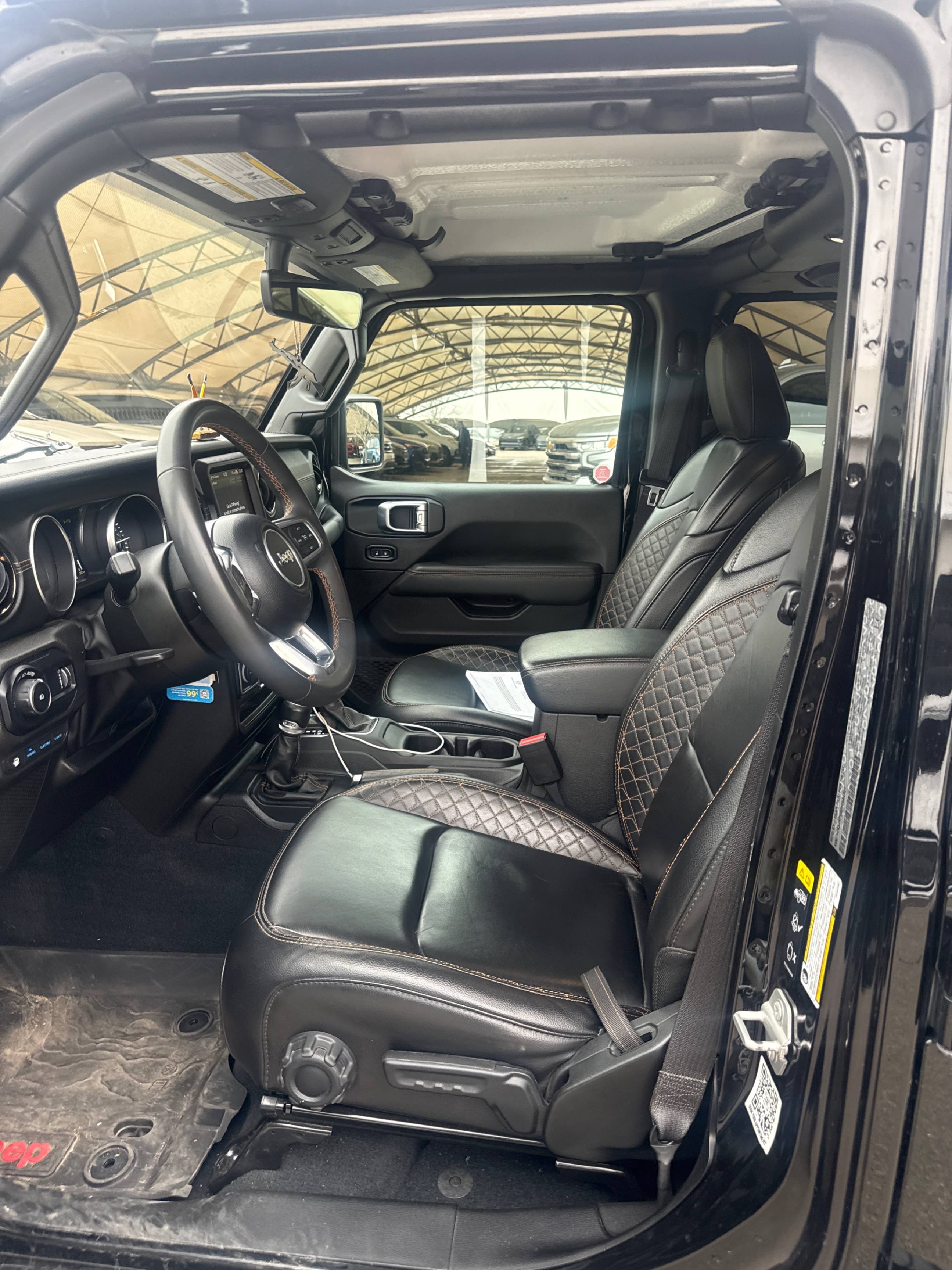 Снимка 5 от търг – 2023 JEEP WRANGLER 4XE HIGH ALTITUDE с VIN 1C4JJXP60PW644951