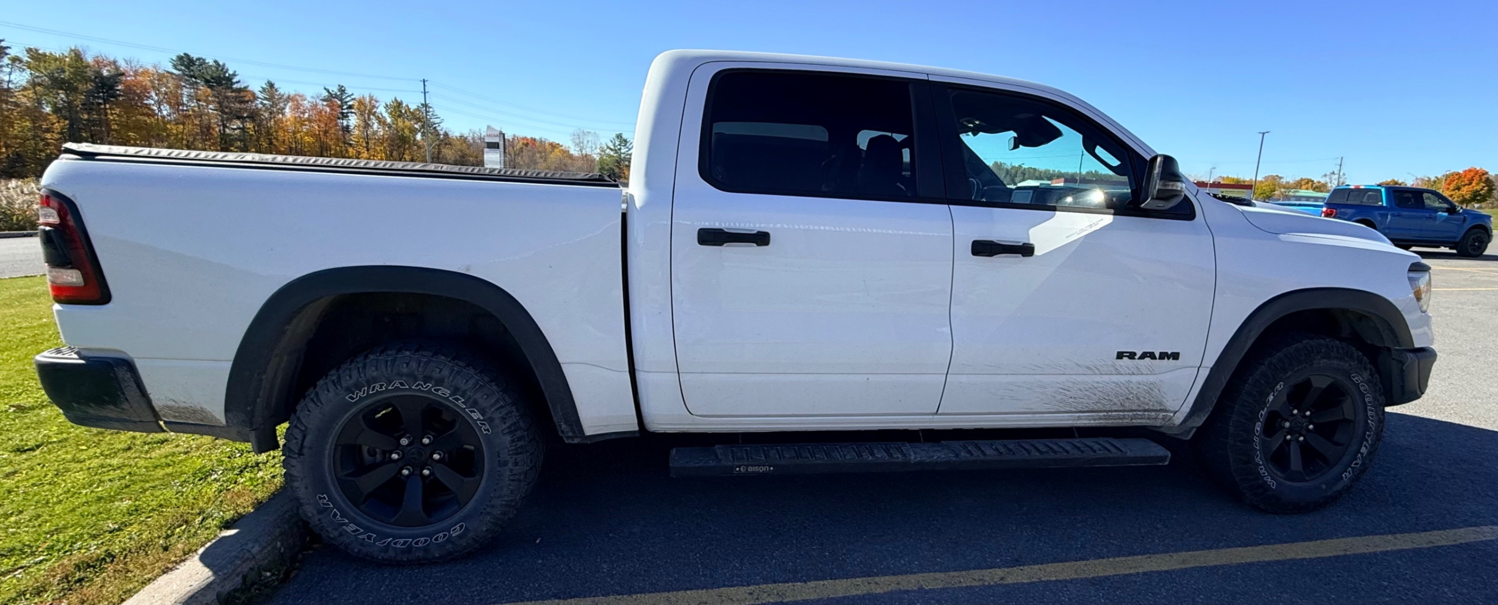Photo 3 from auction – 2024 RAM 1500 REBEL with VIN 1C6SRFLT7RN216846