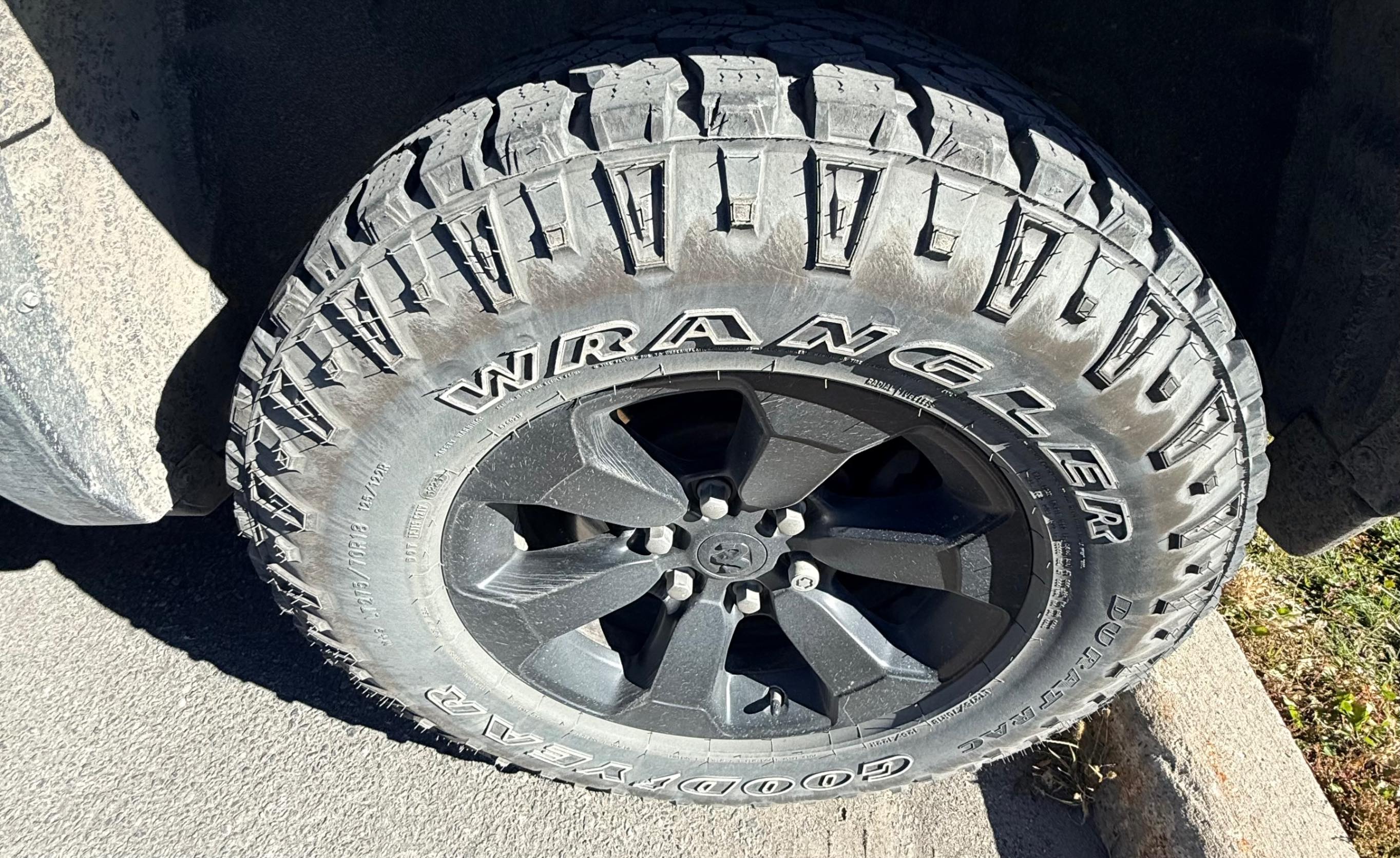 Photo 7 from auction – 2024 RAM 1500 REBEL with VIN 1C6SRFLT7RN216846