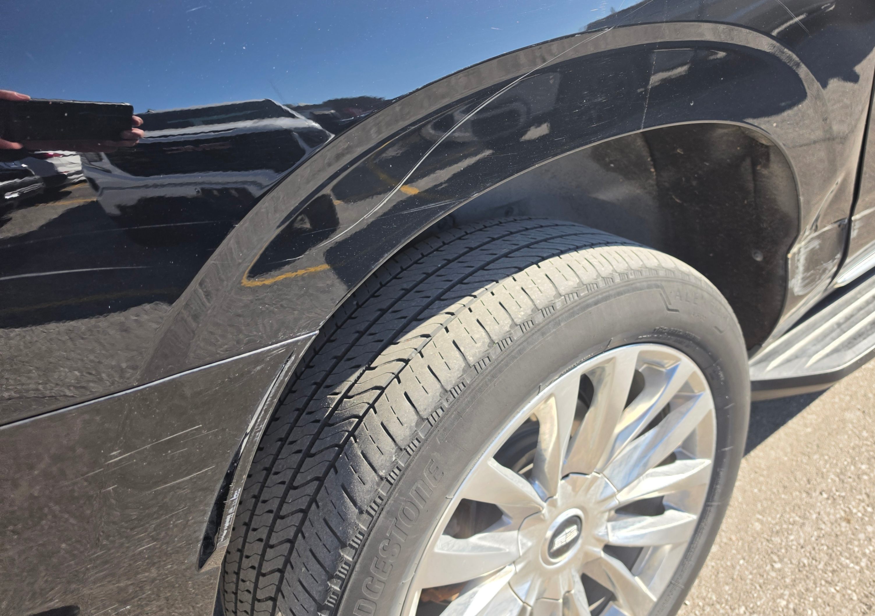 Снимка 12 от търг – 2023 CADILLAC ESCALADE ESV 4WD PREMIUM LUXURY с VIN 1GYS4KKL6PR413430