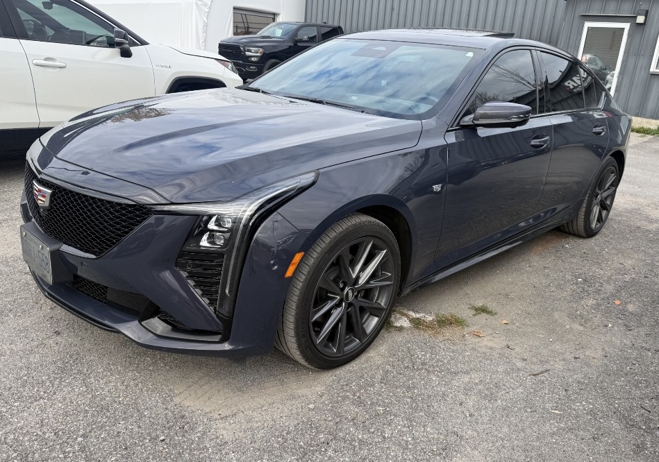 CADILLAC CT5 SPORT 2025 с VIN 1G6DU5RK6S0100567 - Снимка от търг