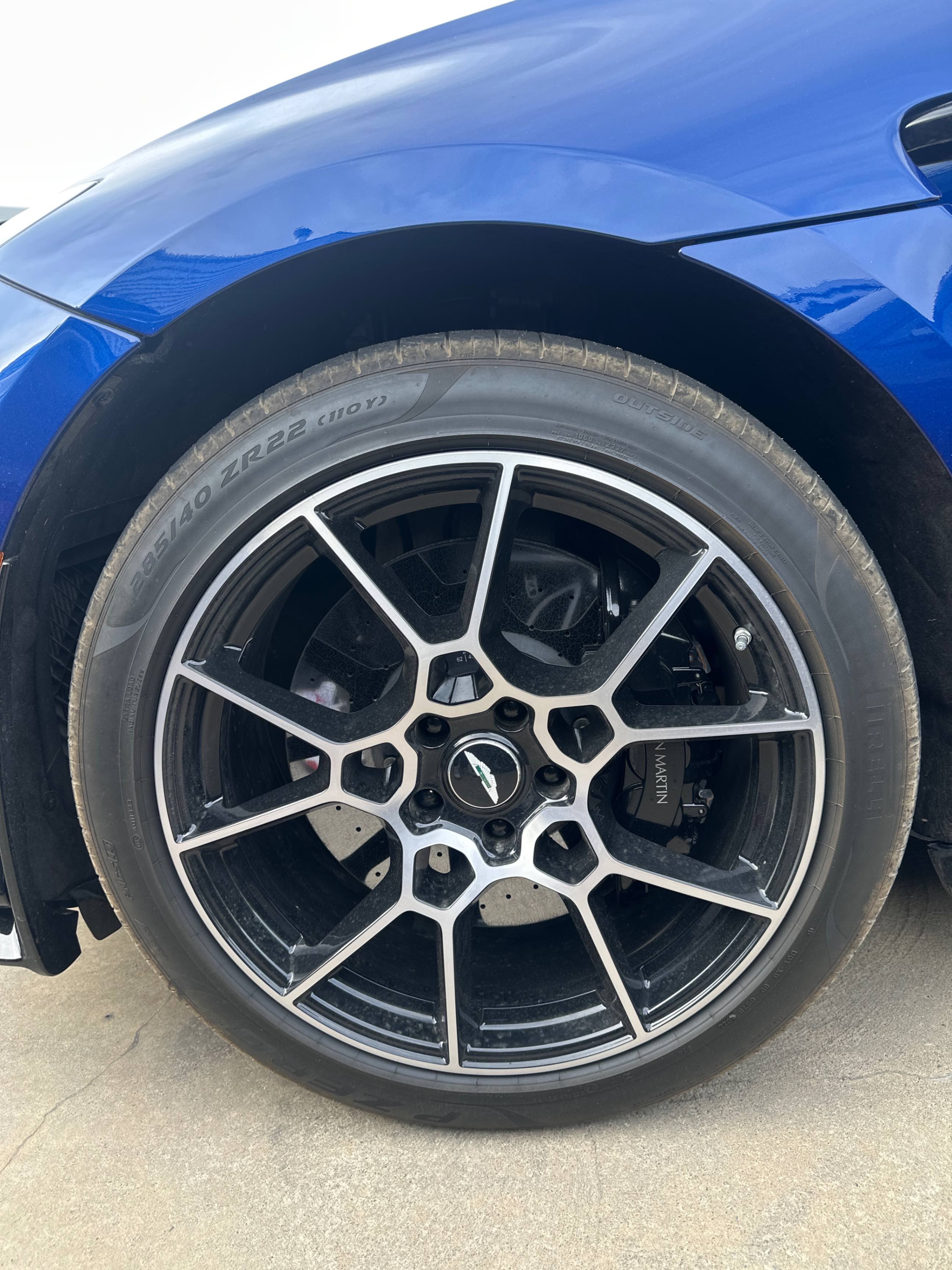 Photo 7 from auction – 2023 ASTON MARTIN DBX 707 with VIN SD7VUJBW8PTV07058
