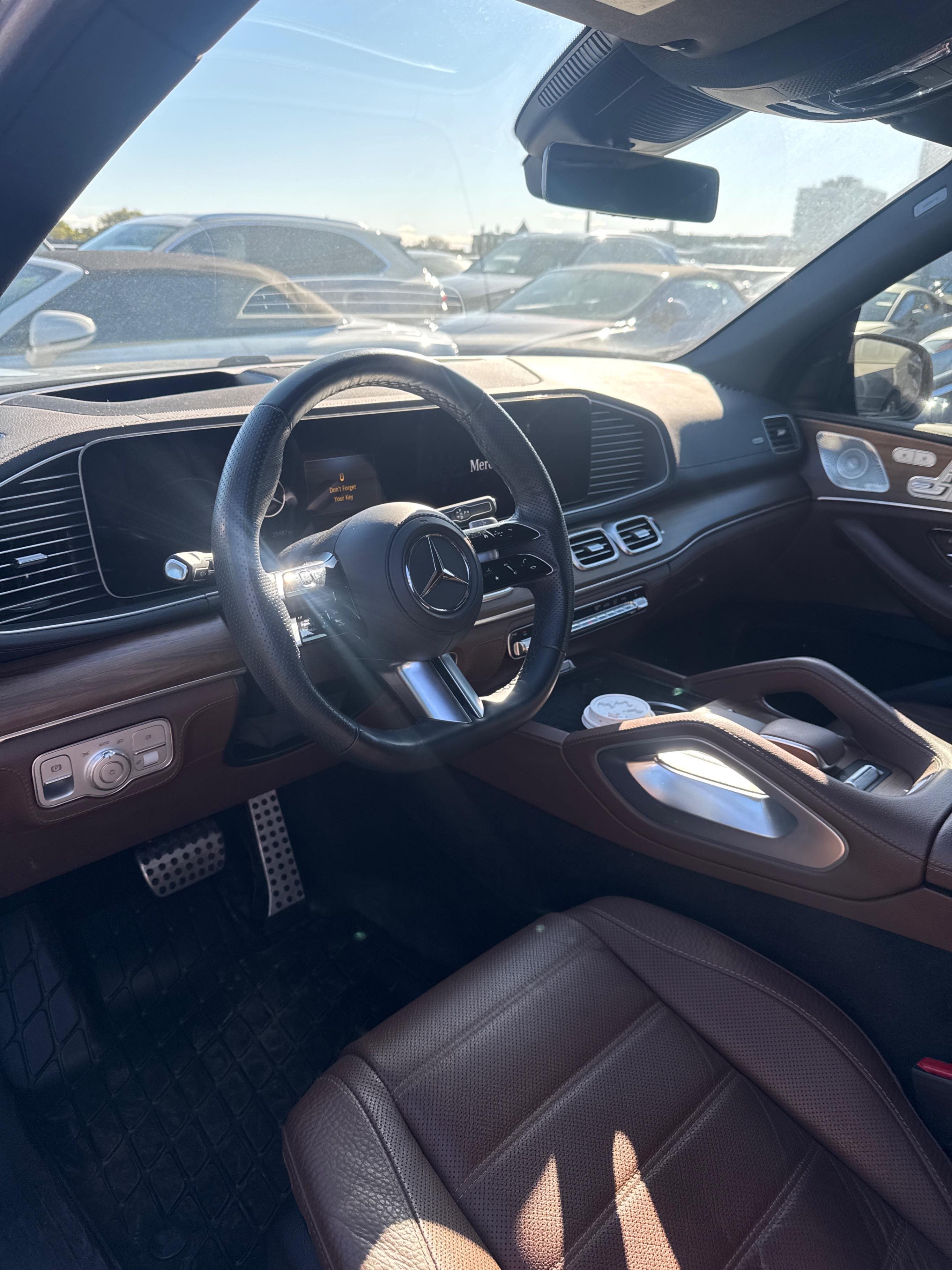 Снимка 5 от търг – 2024 MERCEDES-BENZ GLS GLS 580 с VIN 4JGFF8FE7RB149660