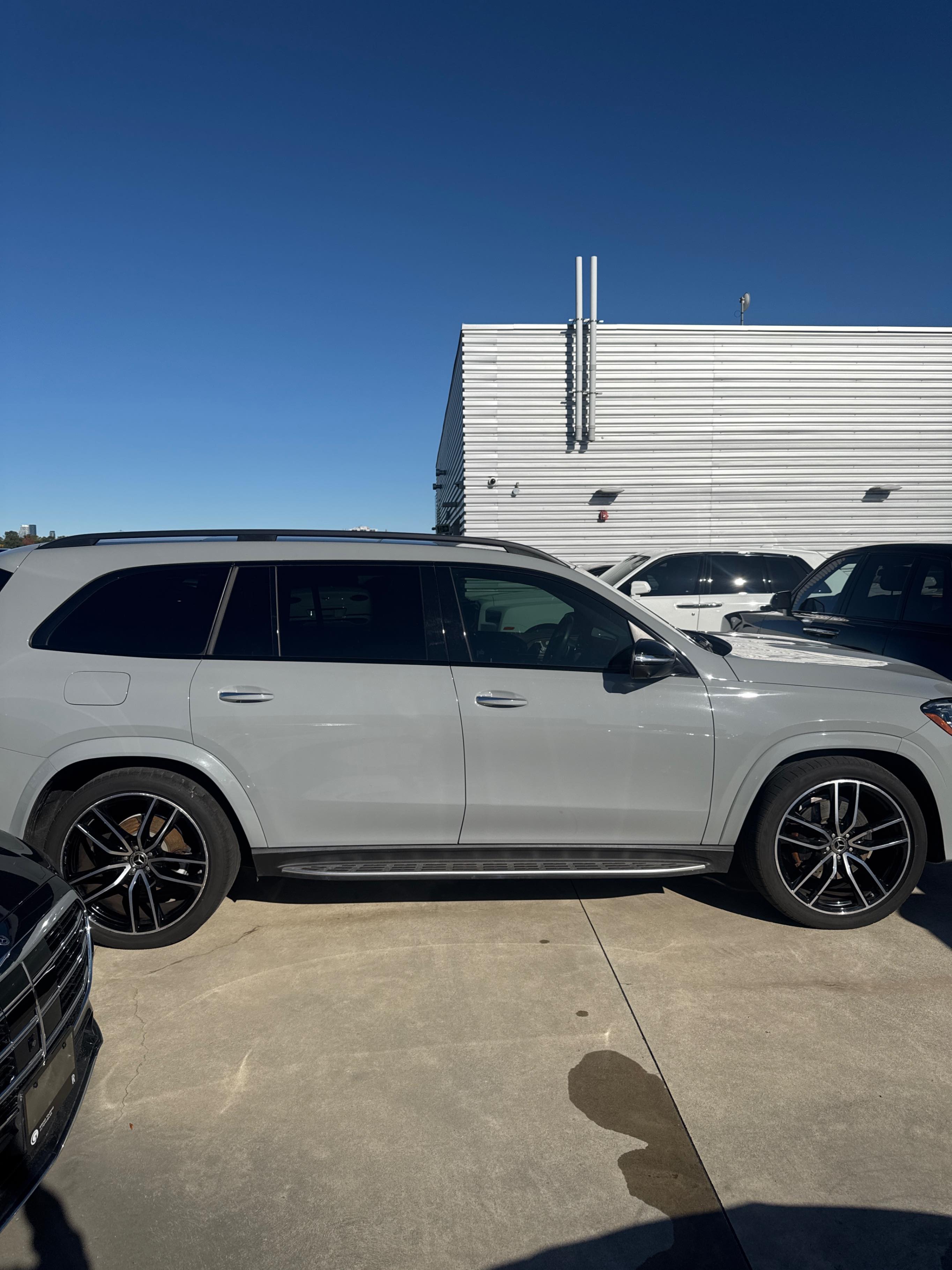 Снимка 3 от търг – 2024 MERCEDES-BENZ GLS GLS 580 с VIN 4JGFF8FE7RB149660
