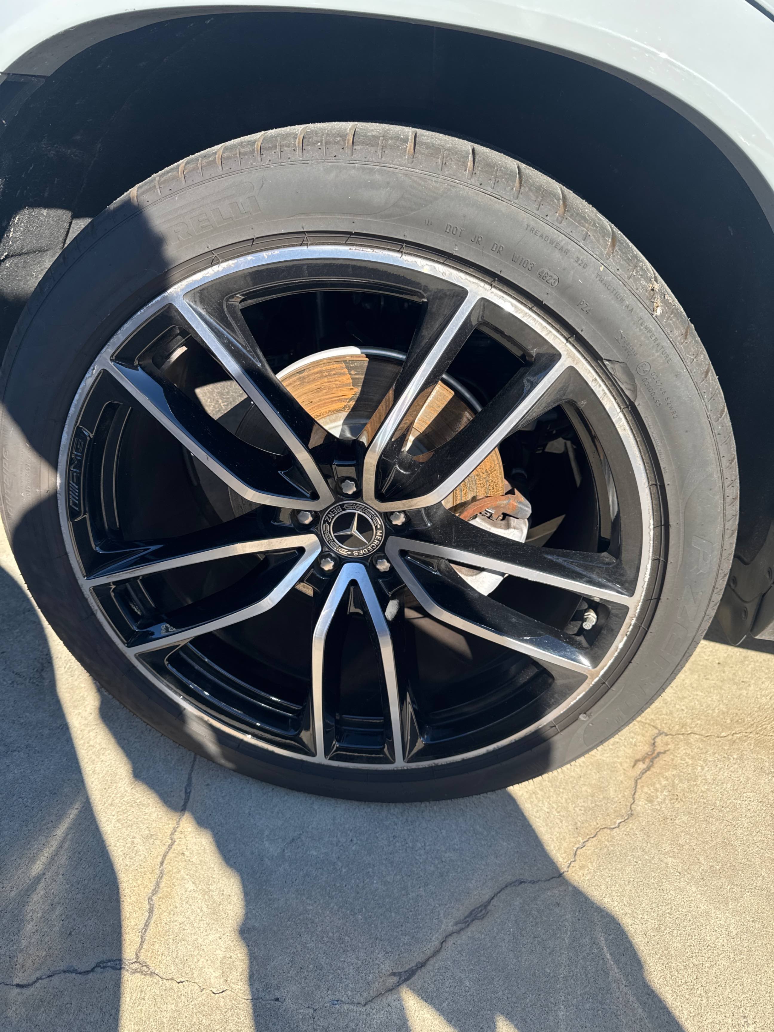 Снимка 12 от търг – 2024 MERCEDES-BENZ GLS GLS 580 с VIN 4JGFF8FE7RB149660