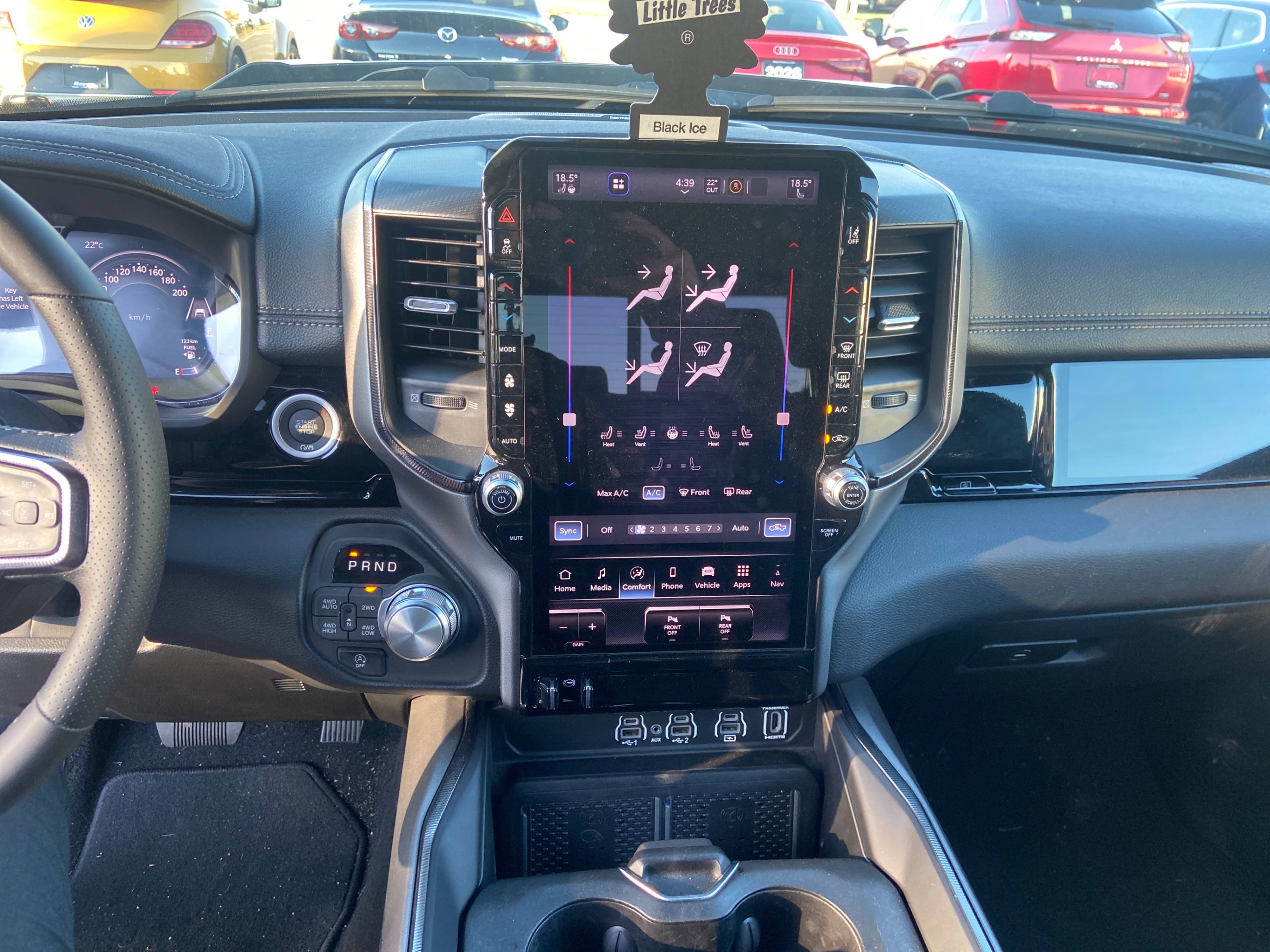 Снимка 9 от търг – 2026 RAM 1500 SPORT с VIN 1C6SRFVT6TN332480