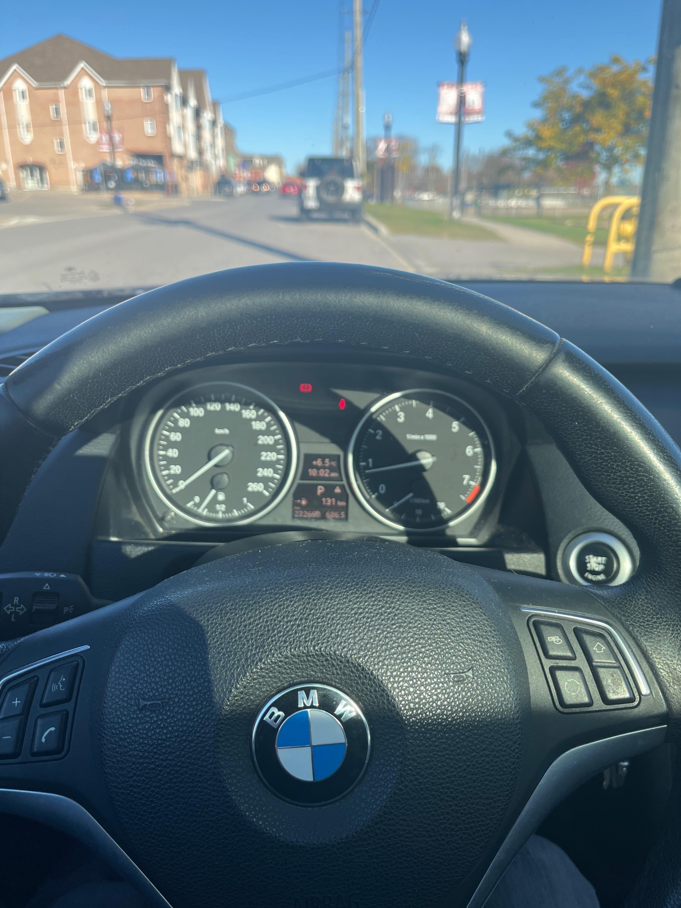 Снимка 8 от търг – 2014 BMW X1 XDRIVE28I с VIN WBAVL1C54EVY16551