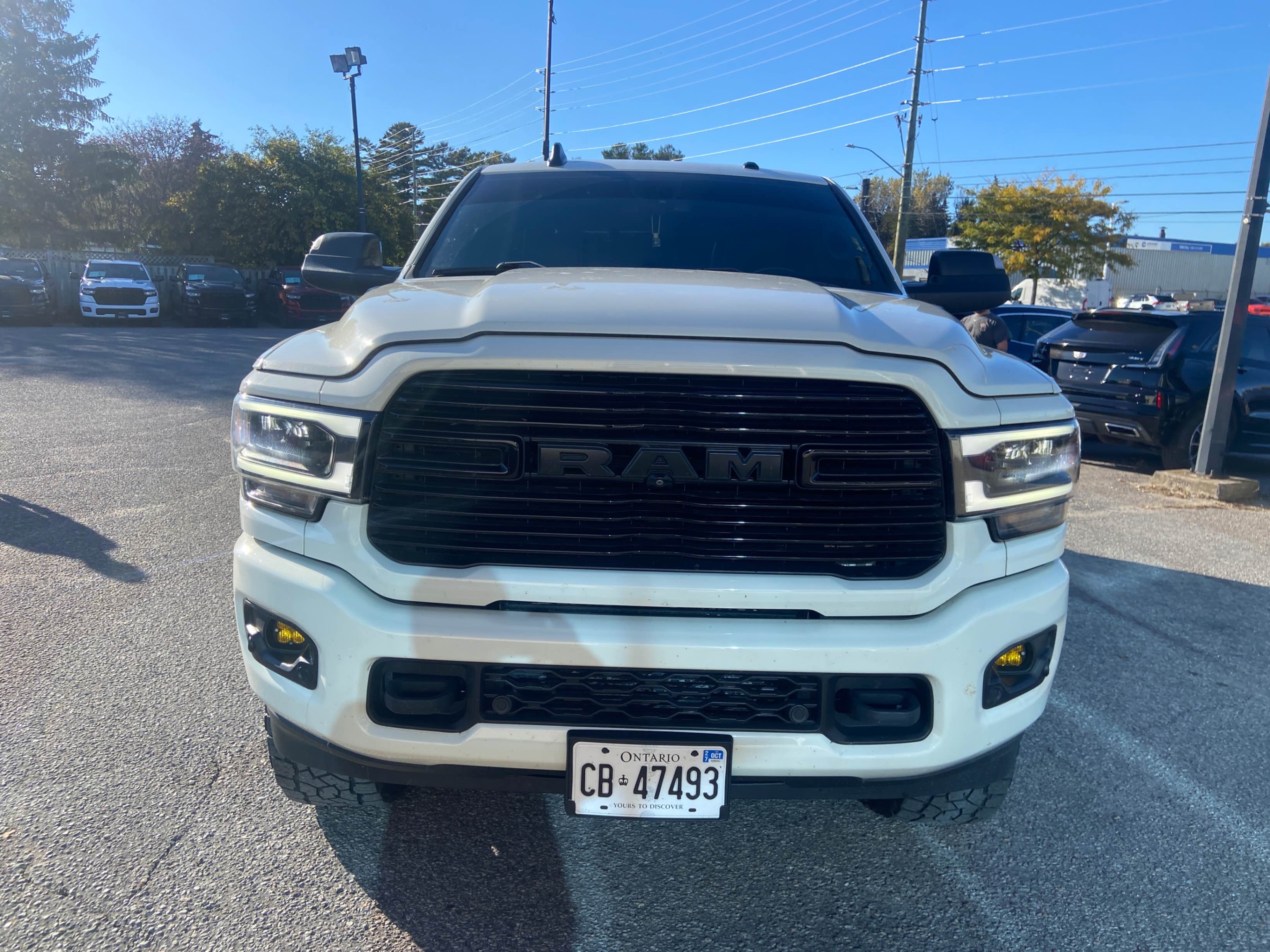 Снимка 6 от търг – 2022 RAM 3500 LARAMIE с VIN 3C63R3EL2NG240068