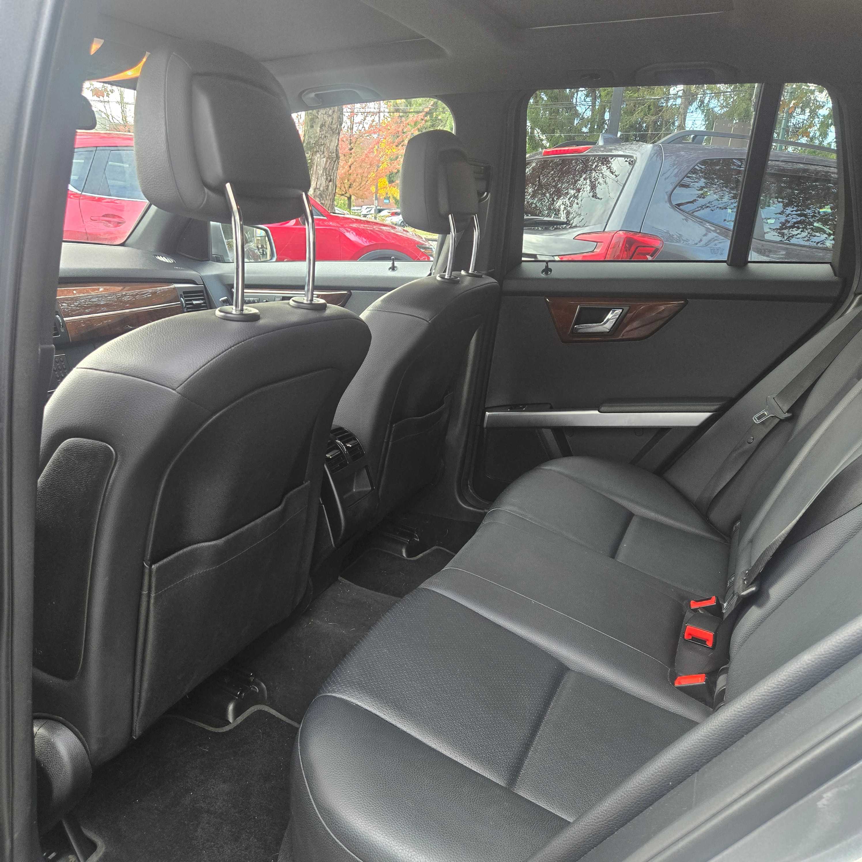 Снимка 12 от търг – 2011 MERCEDES-BENZ GLK-CLASS GLK 350 с VIN WDCGG8HB3BF652104