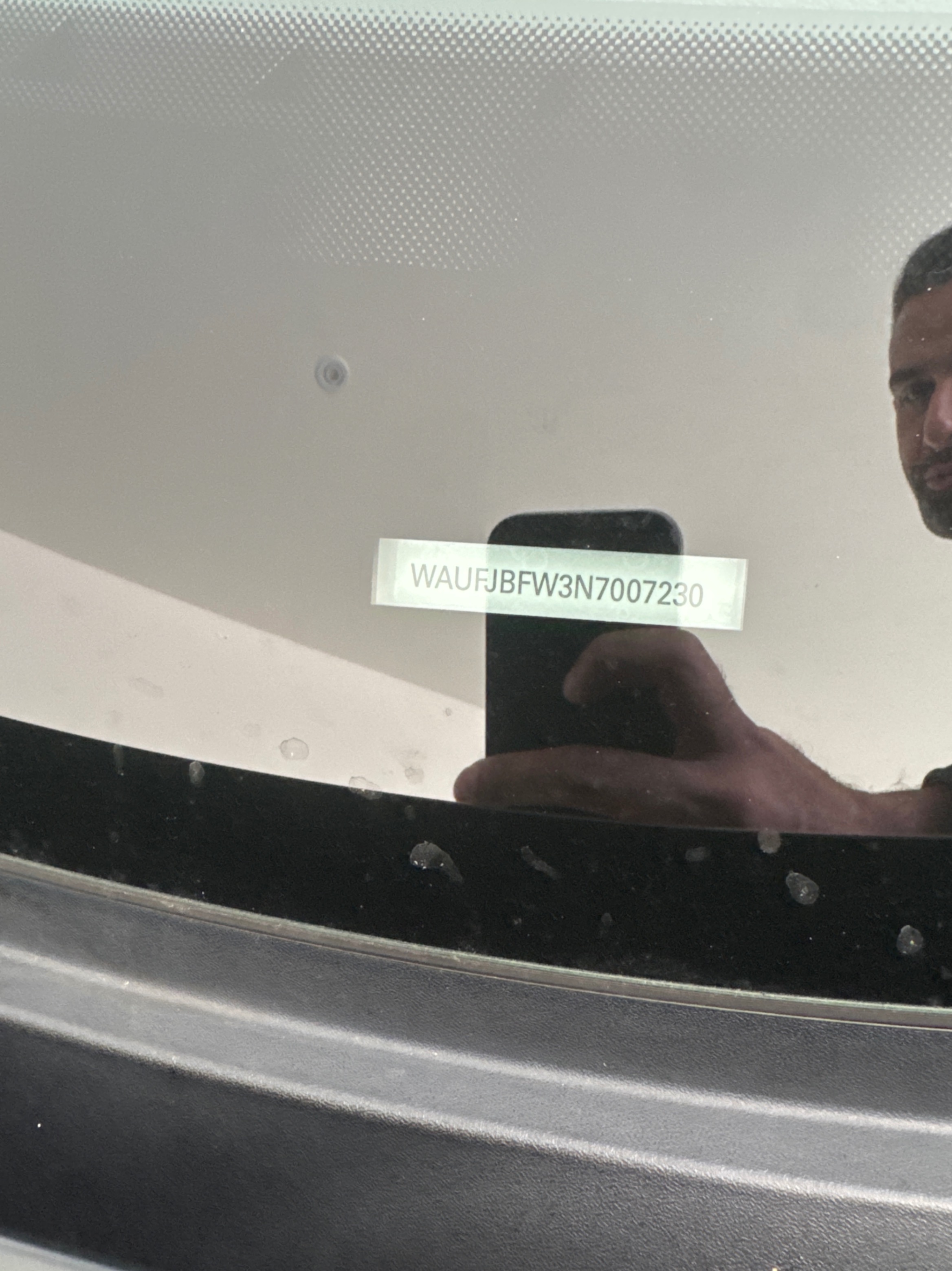 Photo 10 from auction – 2022 AUDI E-TRON GT QUATTRO with VIN WAUFJBFW3N7007230