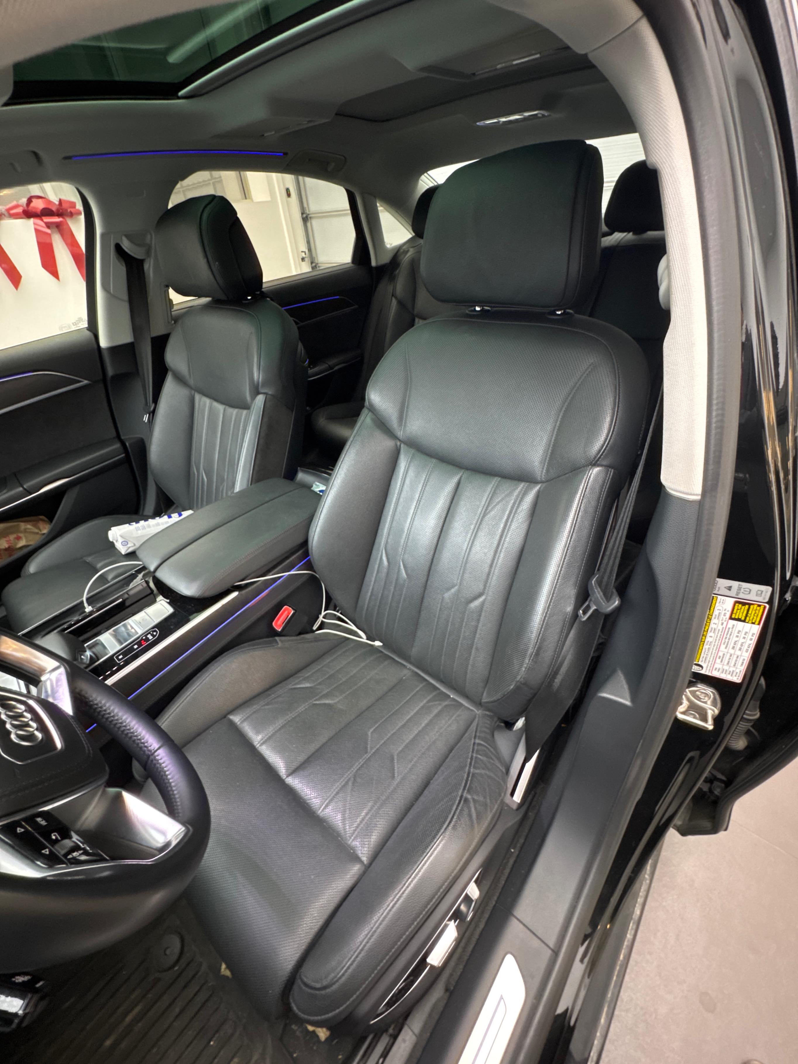 Снимка 12 от търг – 2019 AUDI A8 L 55 TFSI QUATTRO с VIN WAU8DAF86KN011968