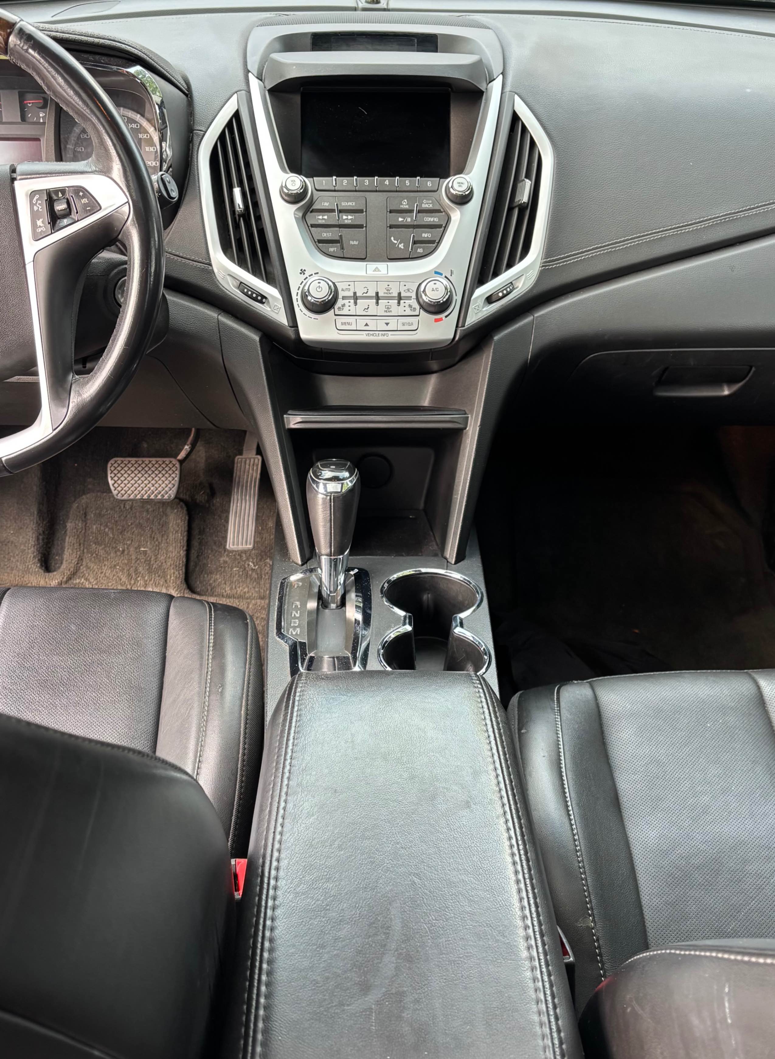 Photo 9 from auction – 2017 GMC TERRAIN DENALI with VIN 2GKFLVE37H6159610