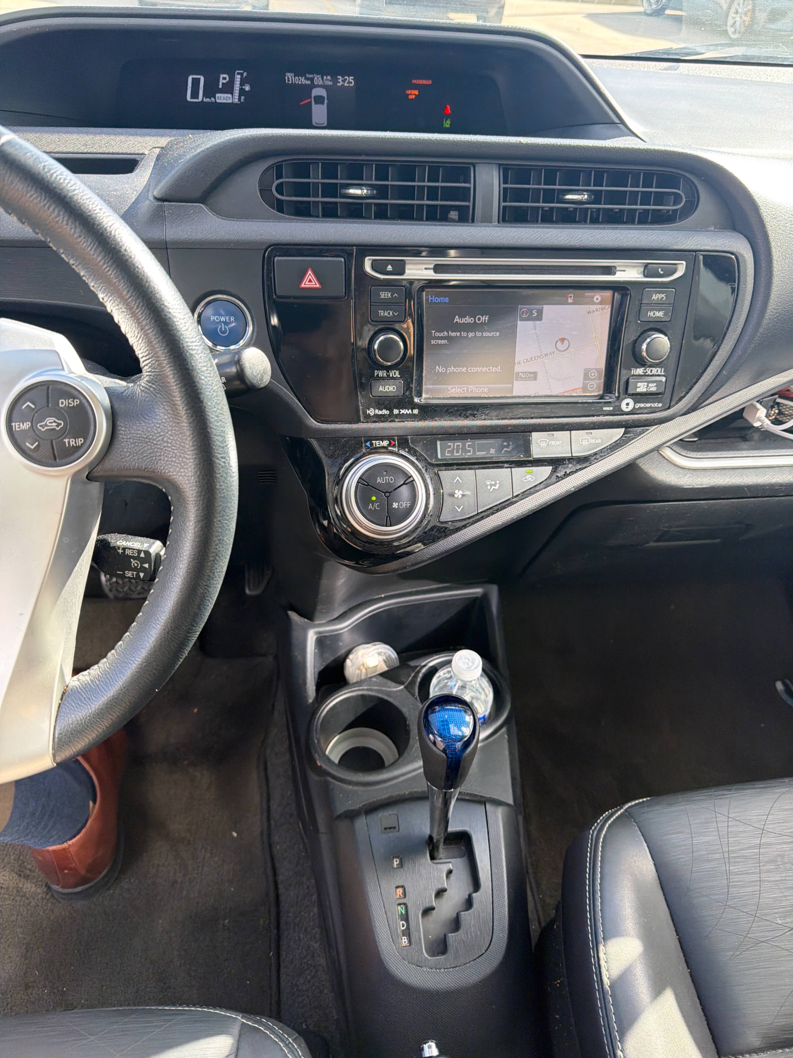 Снимка 9 от търг – 2016 TOYOTA PRIUS C 5DR HB с VIN JTDKDTB30G1138129