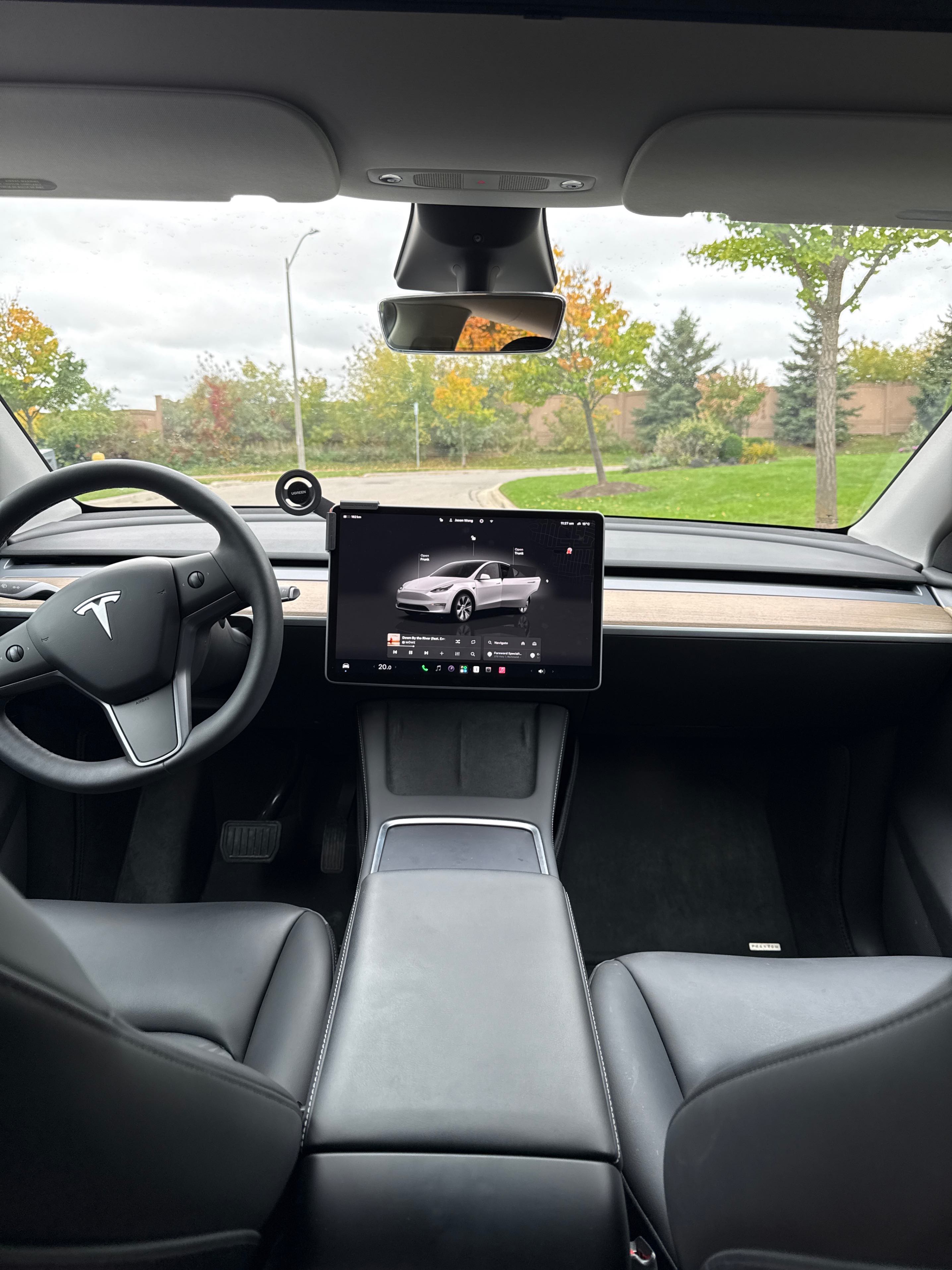 Photo 9 from auction – 2023 TESLA MODEL Y RWD with VIN LRWYGDFD5PC913438