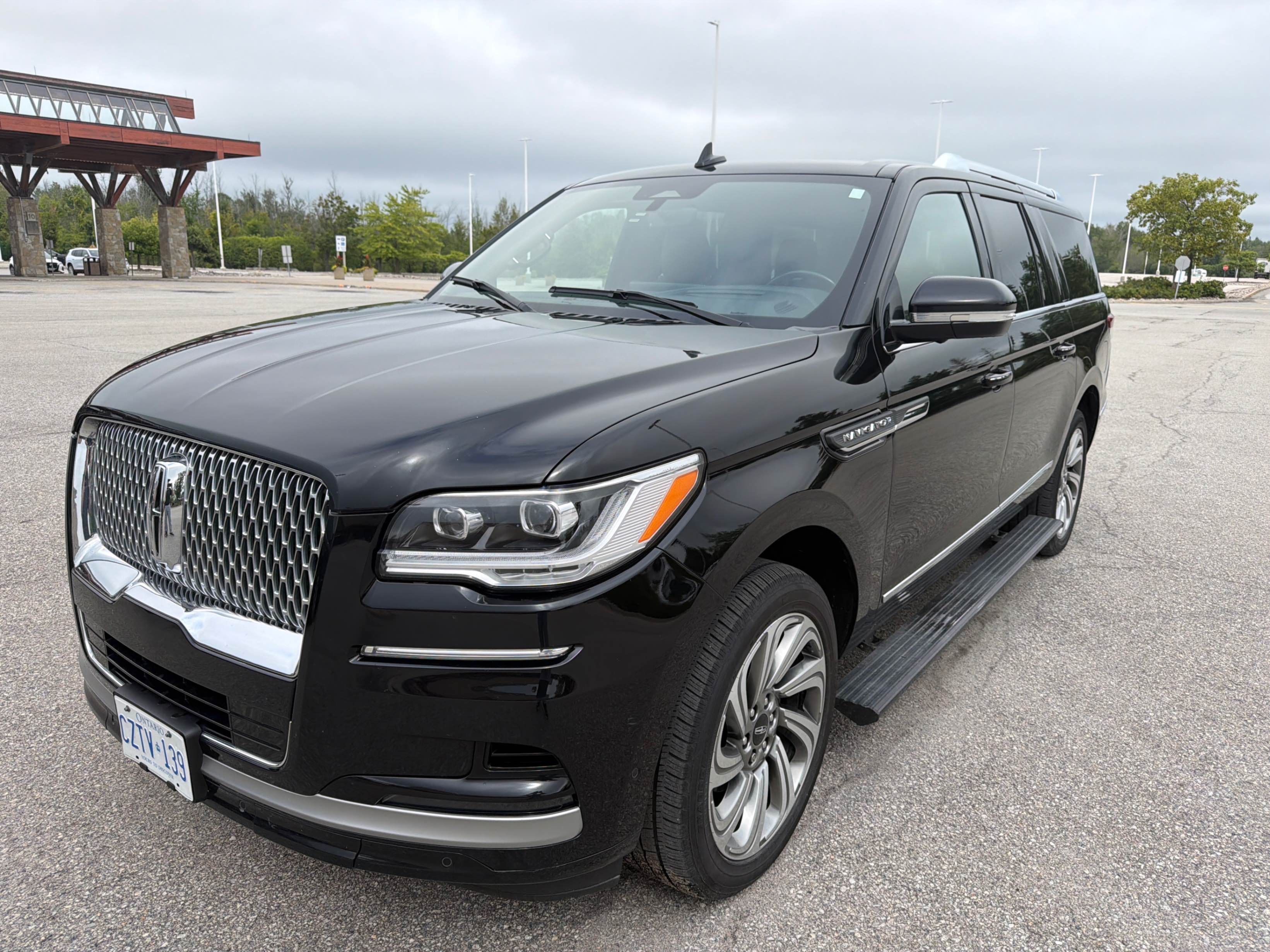 LINCOLN NAVIGATOR L RESERVE 2023 с VIN 5LMJJ3LG5PEL15054 - Снимка от търг
