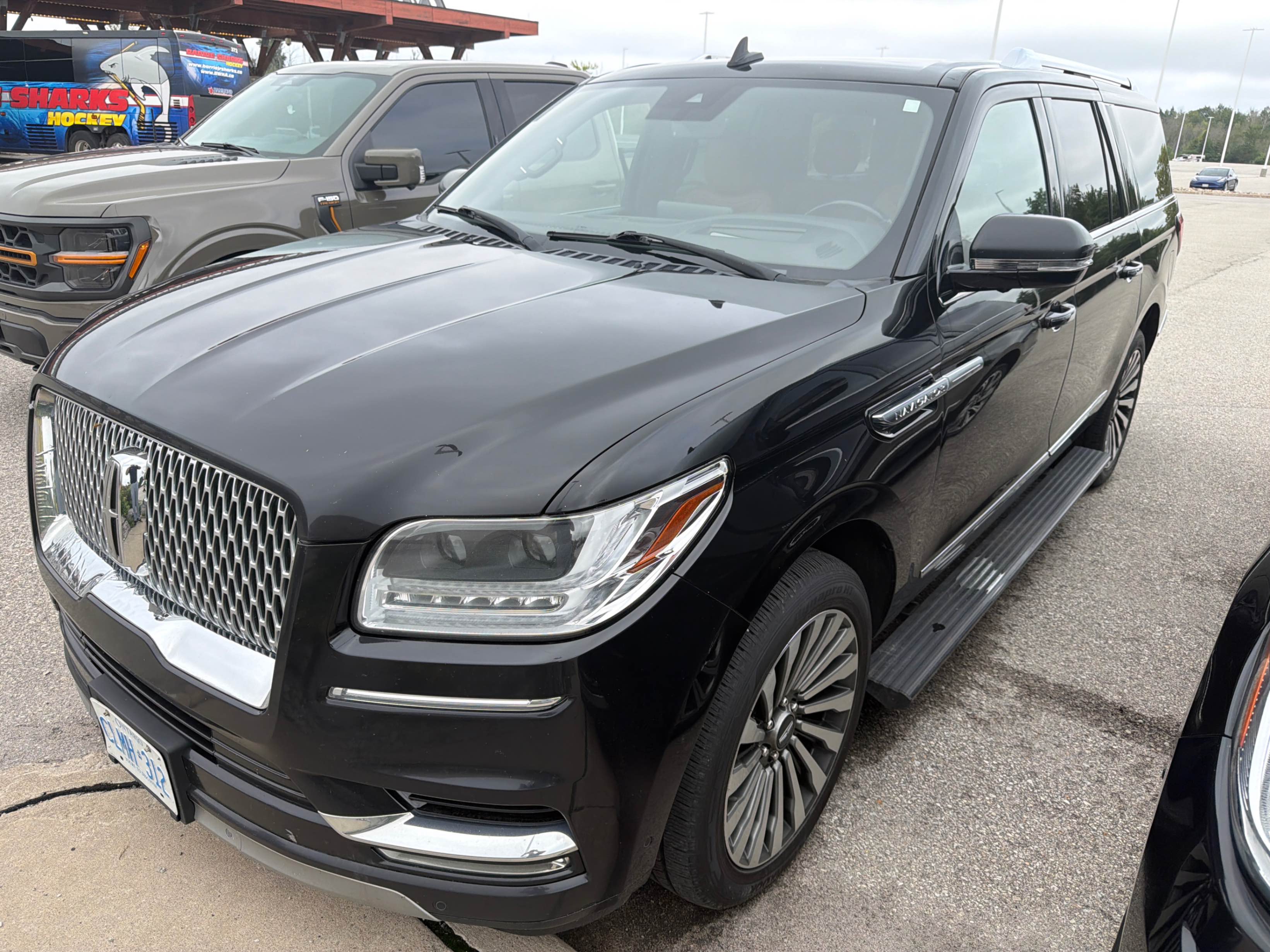LINCOLN NAVIGATOR L RESERVE 2019 с VIN 5LMJJ3LTXKEL25701 - Снимка от търг
