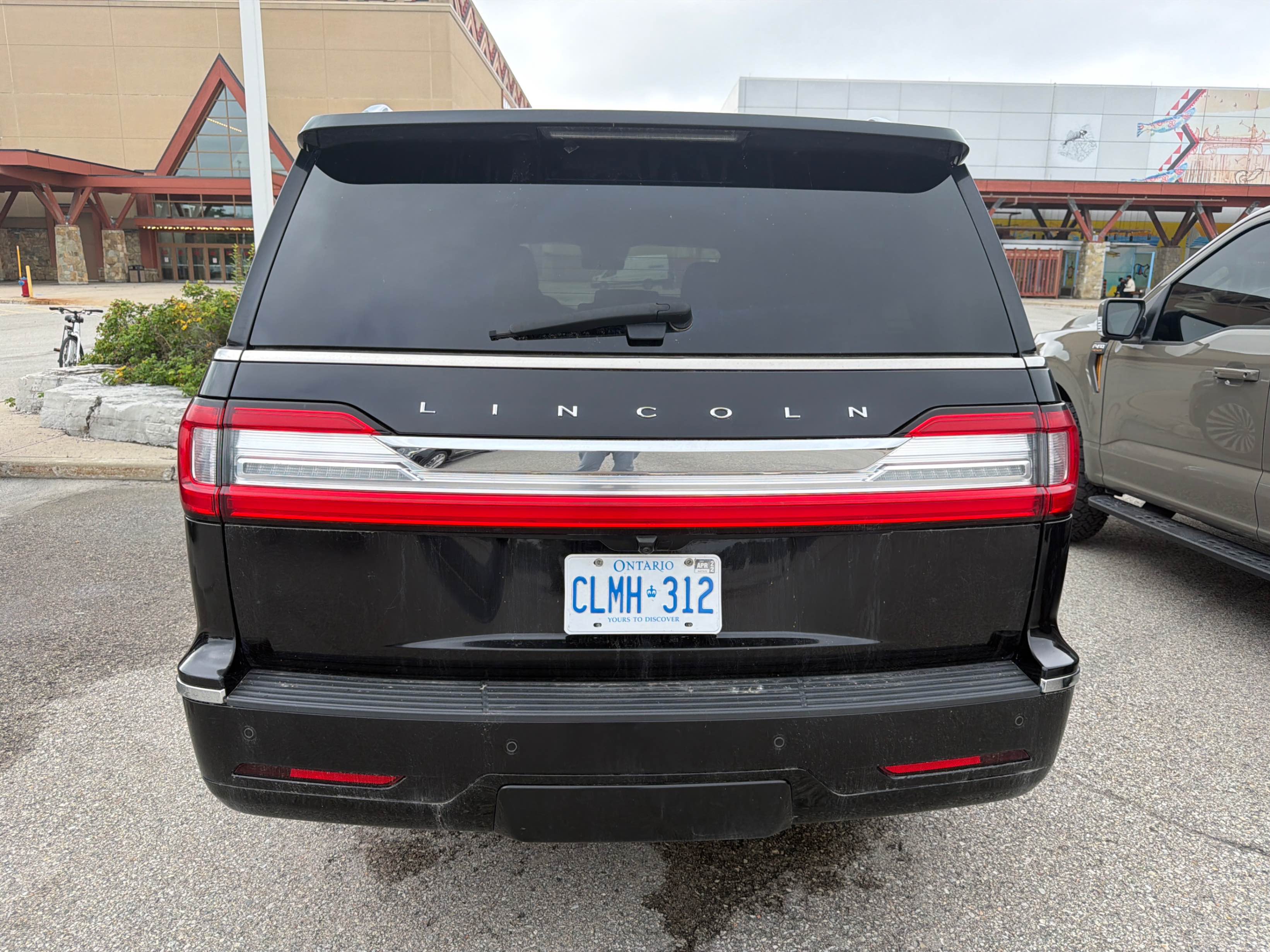 Снимка 4 от търг – 2019 LINCOLN NAVIGATOR L RESERVE с VIN 5LMJJ3LTXKEL25701