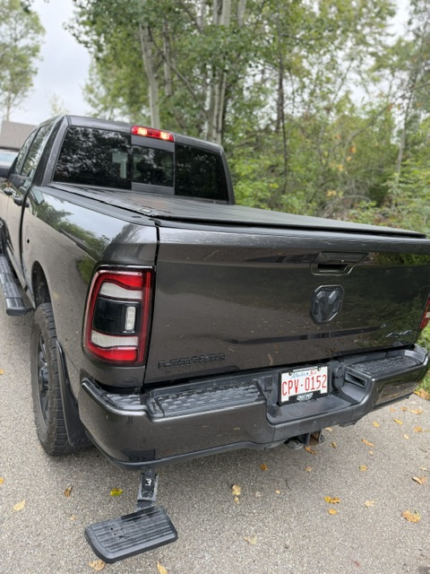 Photo 4 from auction – 2024 RAM 3500 LARAMIE with VIN 3C63R3EJ6RG202945