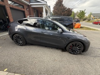 Photo 3 from auction – 2021 TESLA MODEL Y PERFORMANCE with VIN 5YJYGDEF3MF303896