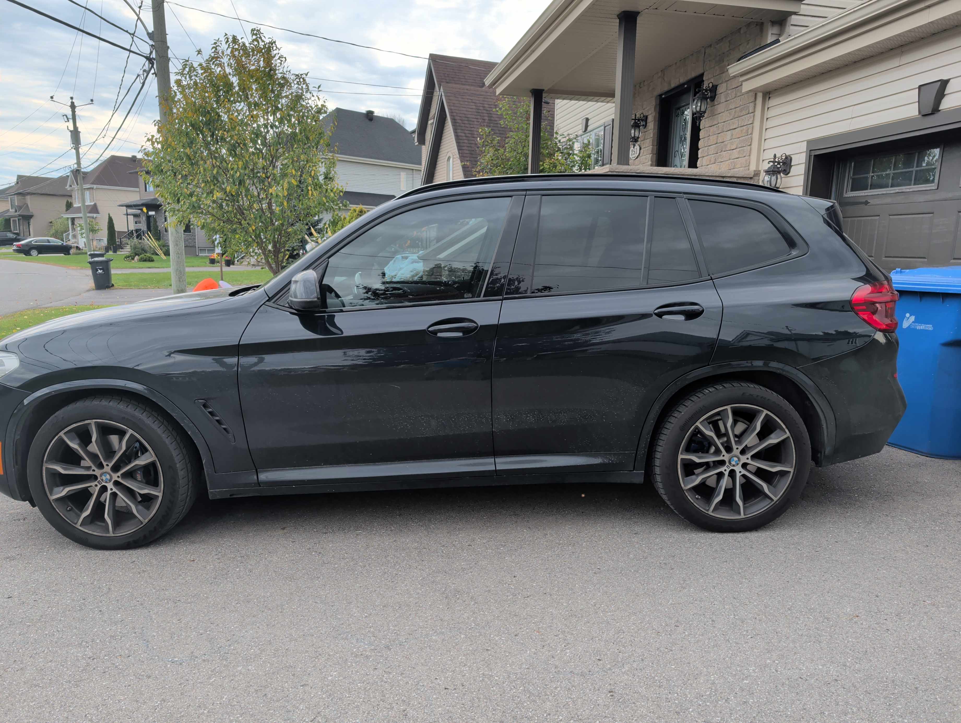 Photo 2 from auction – 2021 BMW X3 XDRIVE30I with VIN 5UXTY5C05M9E42676