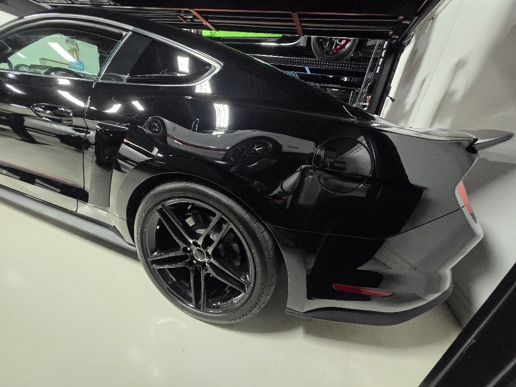 Photo 7 from auction – 2018 FORD MUSTANG ROUSH with VIN 1FA6P8CF6J5161015