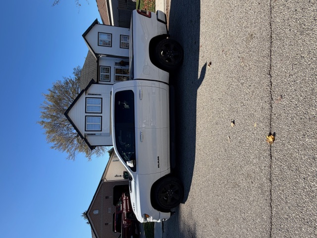 Photo 2 from auction – 2022 RAM 1500 SPORT with VIN 1C6SRFVT9NN416229