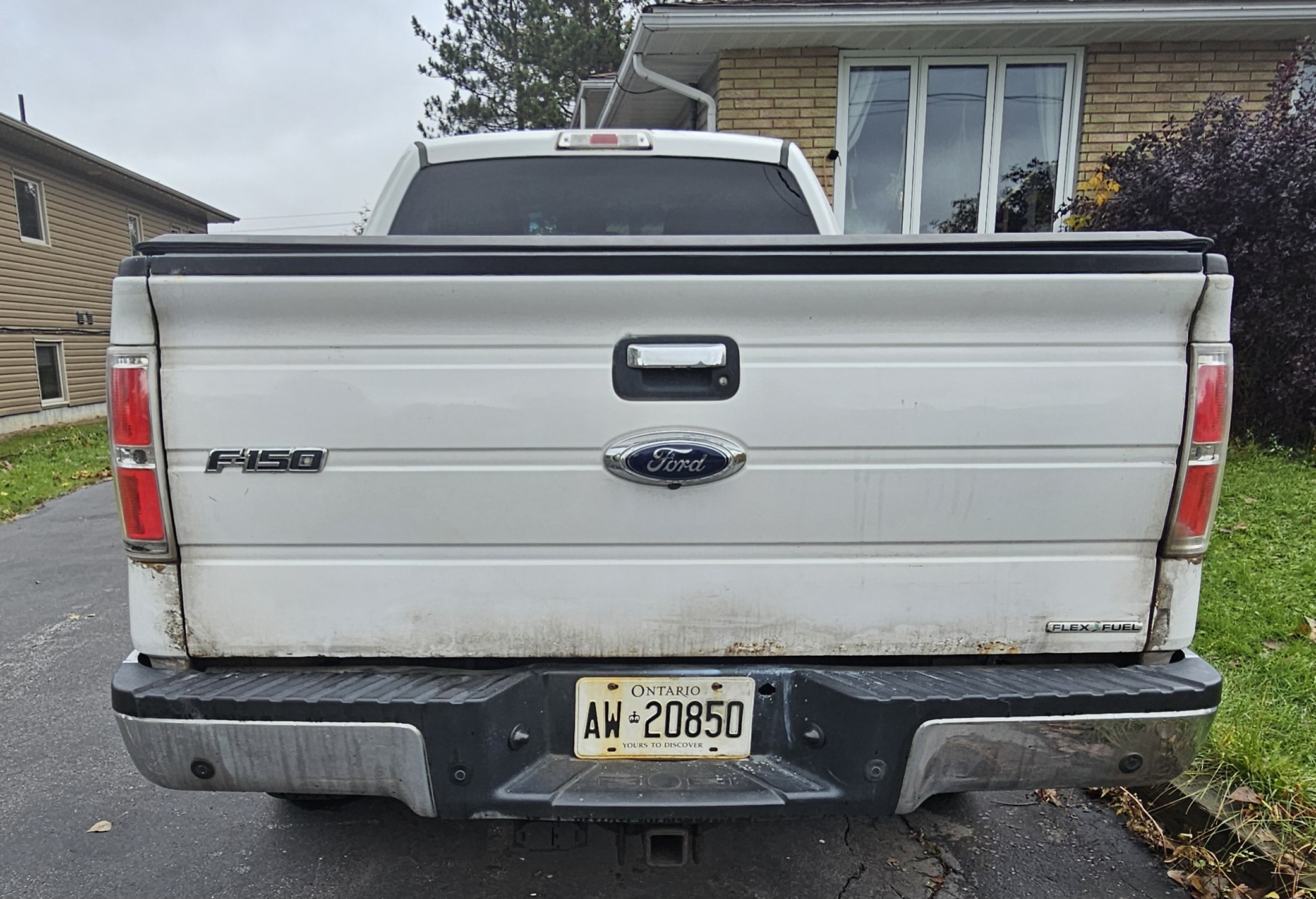 Снимка 4 от търг – 2013 FORD F-150 4WD SUPERCAB 145" с VIN 1FTFX1EF2DFA96984
