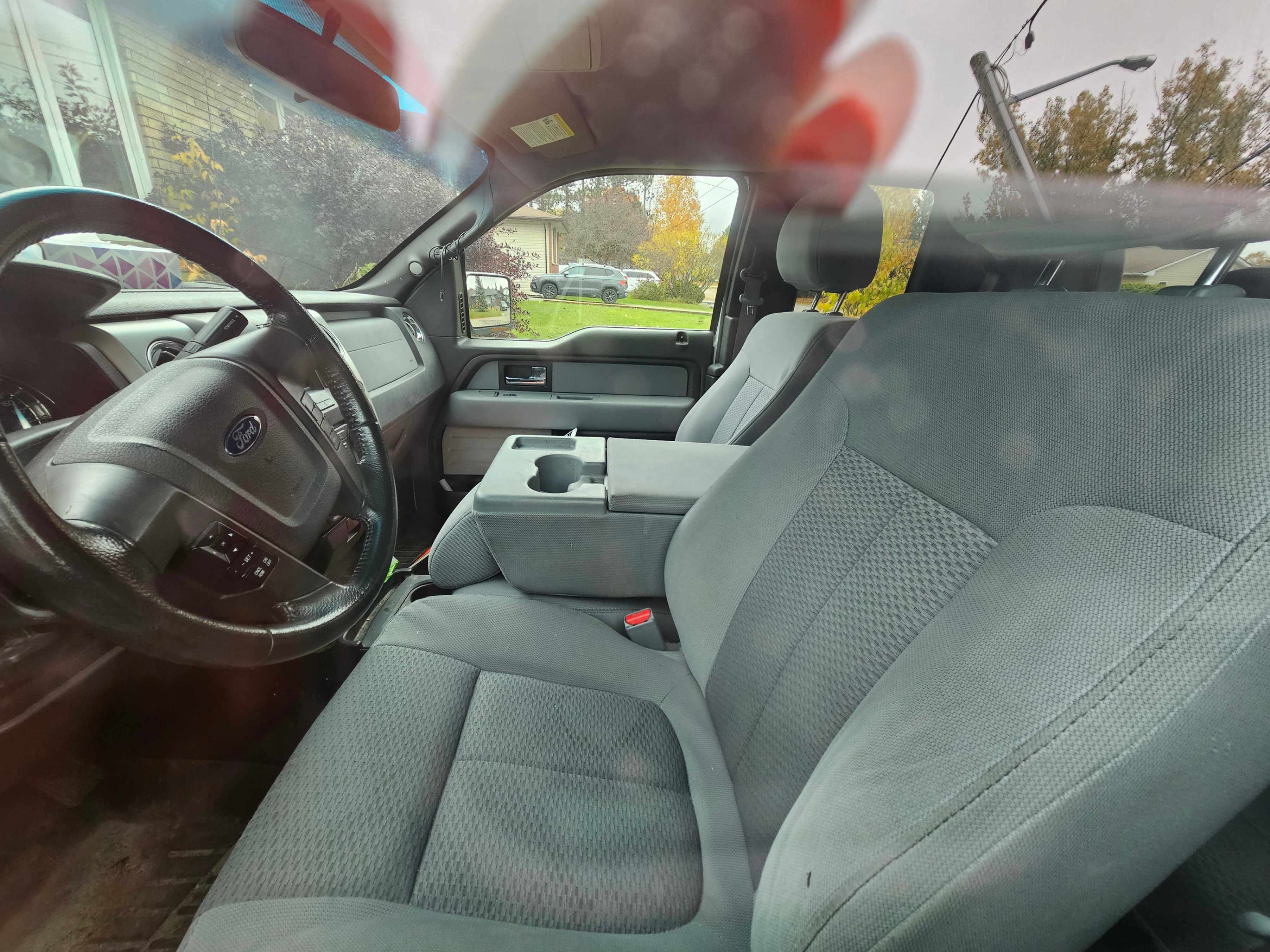 Снимка 5 от търг – 2013 FORD F-150 4WD SUPERCAB 145" с VIN 1FTFX1EF2DFA96984