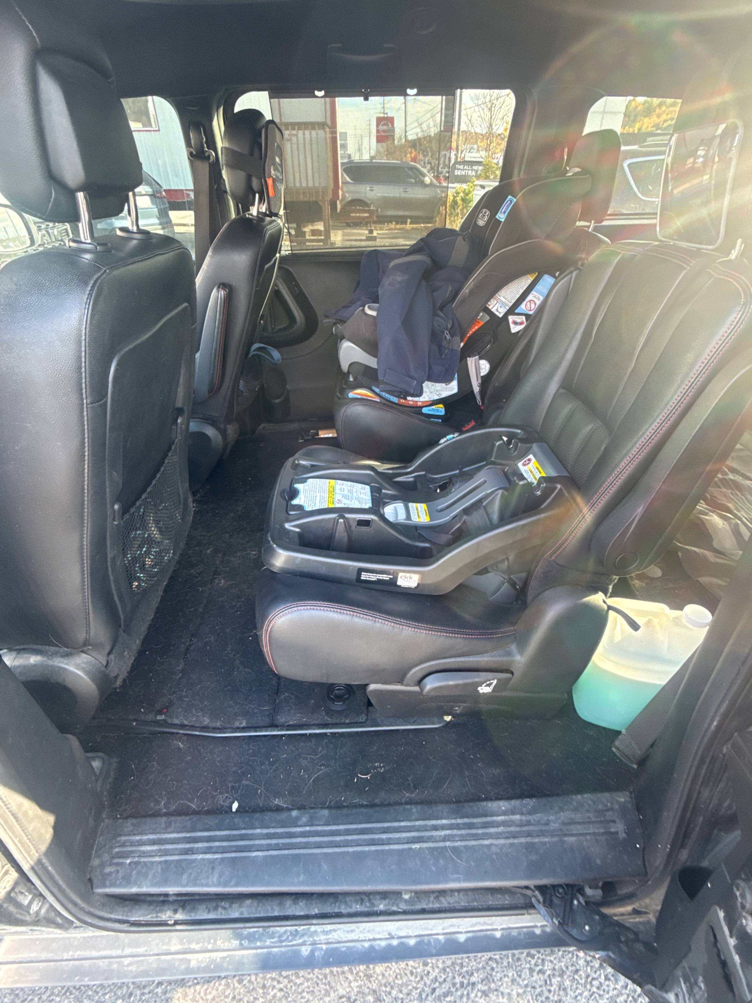 Снимка 12 от търг – 2019 DODGE GRAND CARAVAN GT с VIN 2C4RDGEG7KR637454