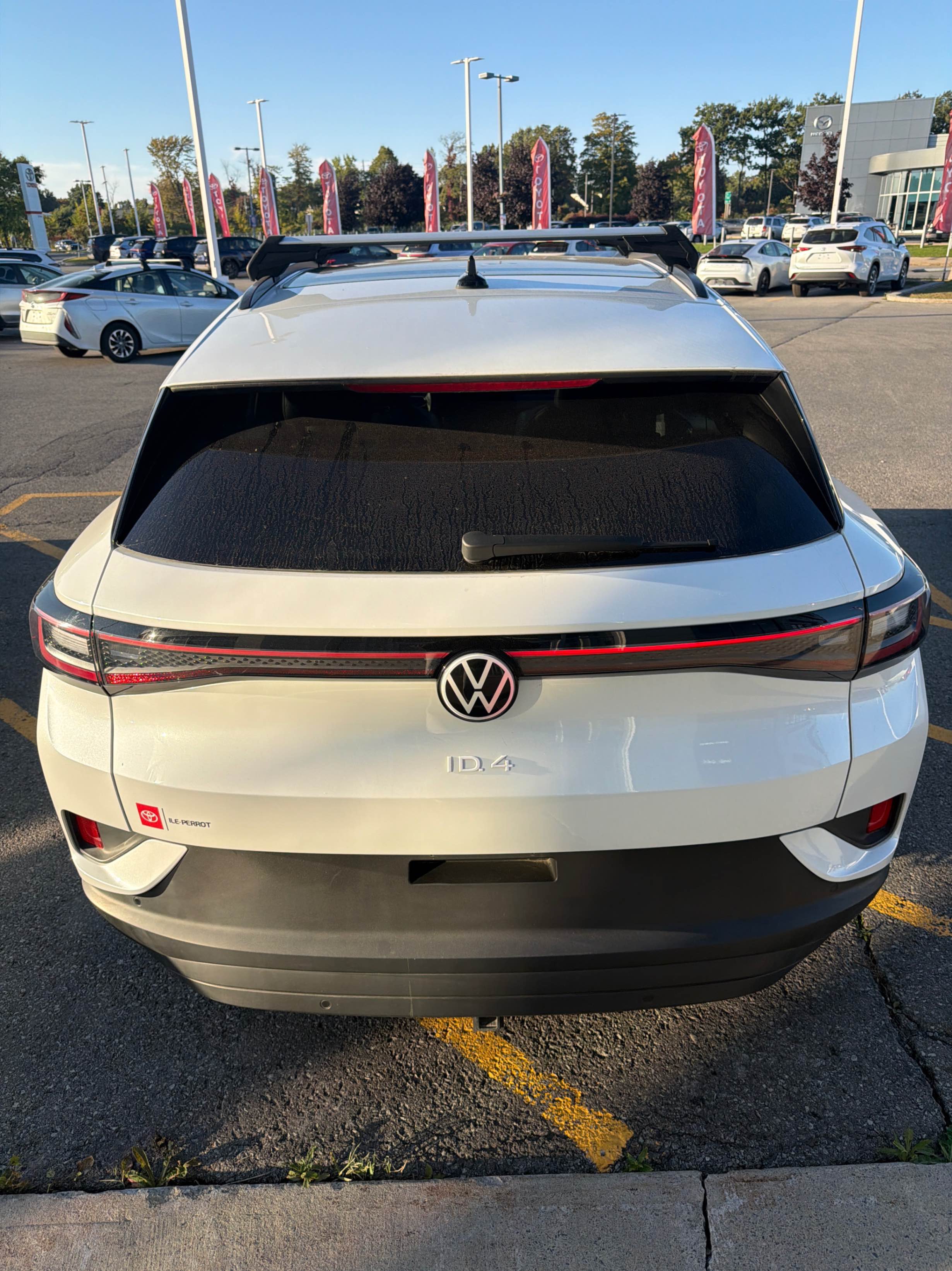 Photo 4 from auction – 2024 VOLKSWAGEN ID.4 PRO S with VIN 1V2JSPE82RC003563