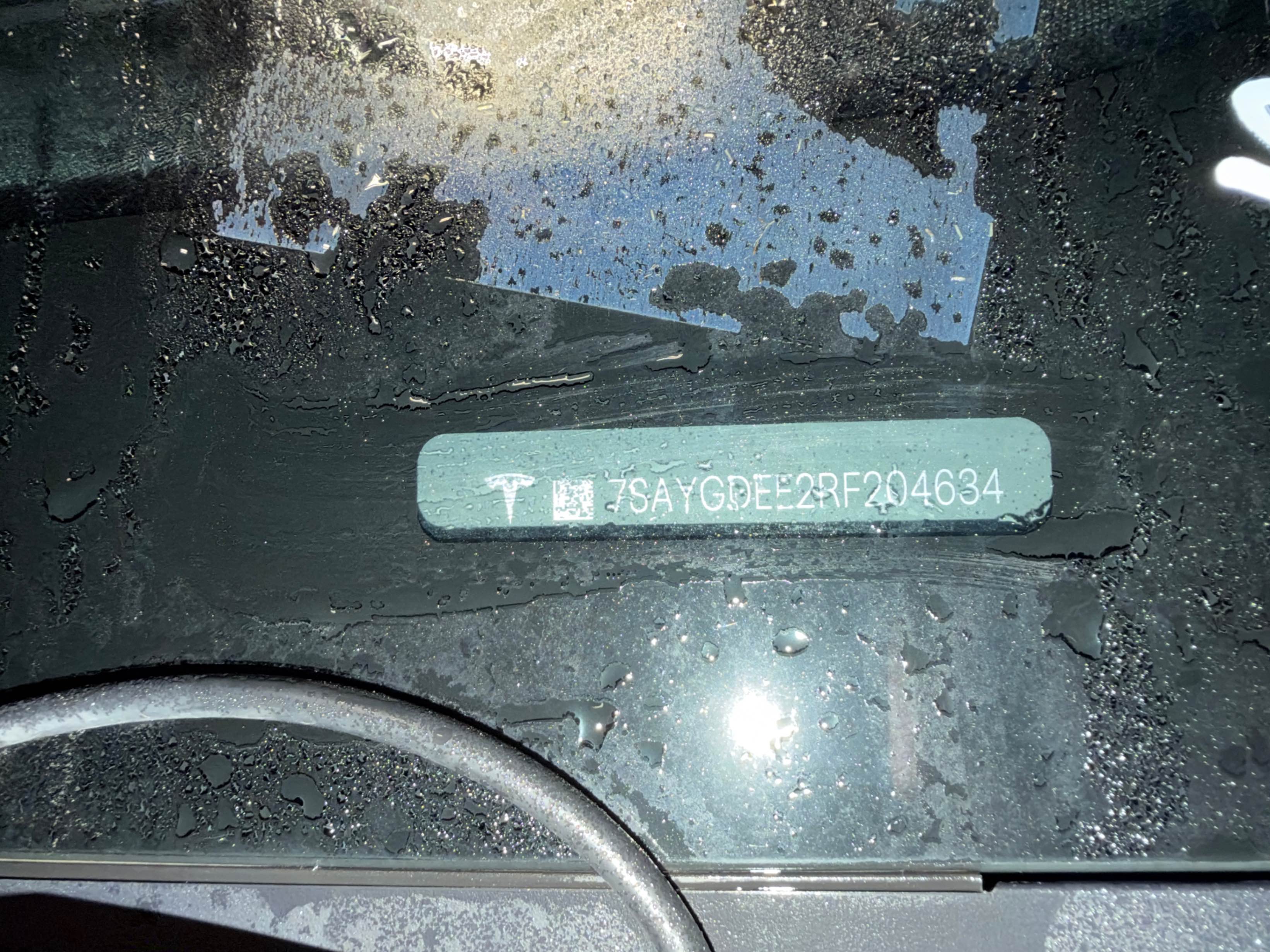 Photo 11 from auction – 2024 TESLA MODEL Y LONG RANGE with VIN 7SAYGDEE2RF204634