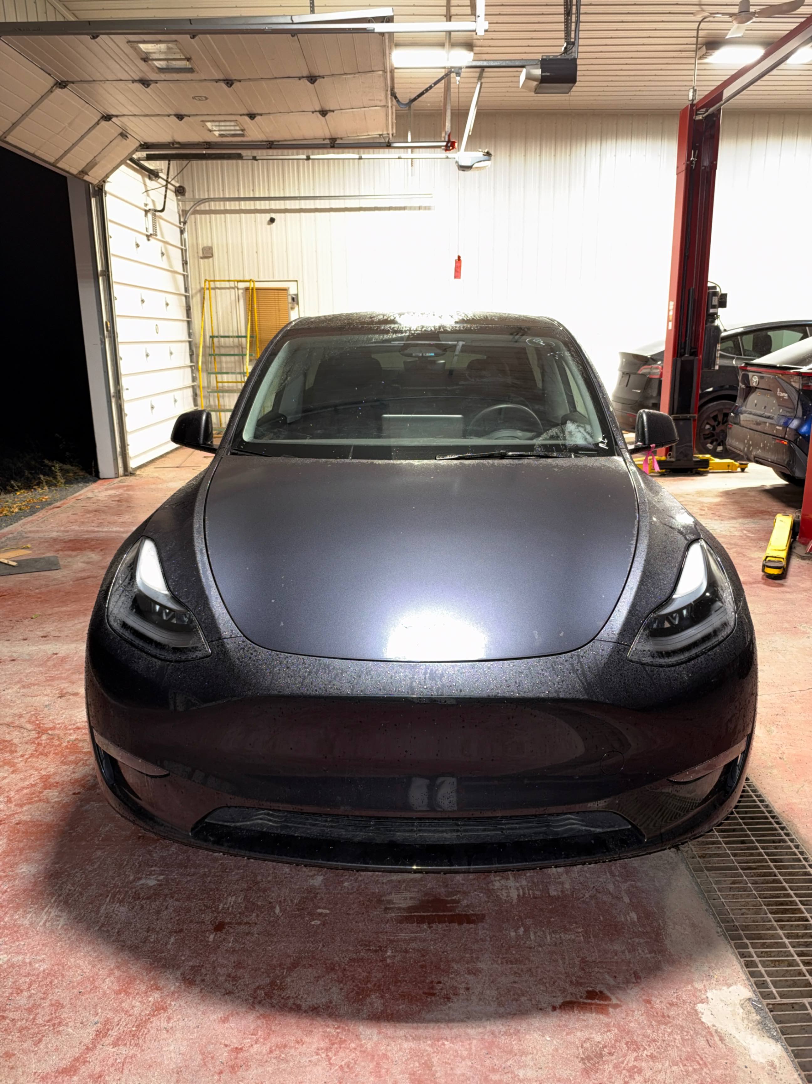 Photo 6 from auction – 2024 TESLA MODEL Y LONG RANGE with VIN 7SAYGDEE2RF204634