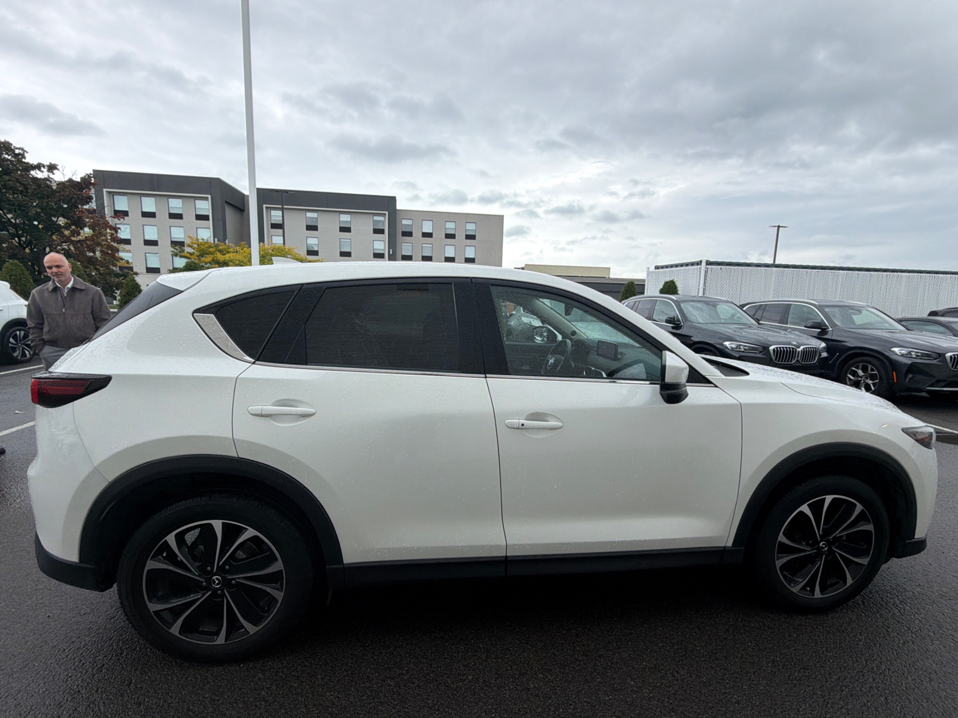 Photo 3 from auction – 2023 MAZDA CX-5 AWD with VIN JM3KFBDM5P0234216