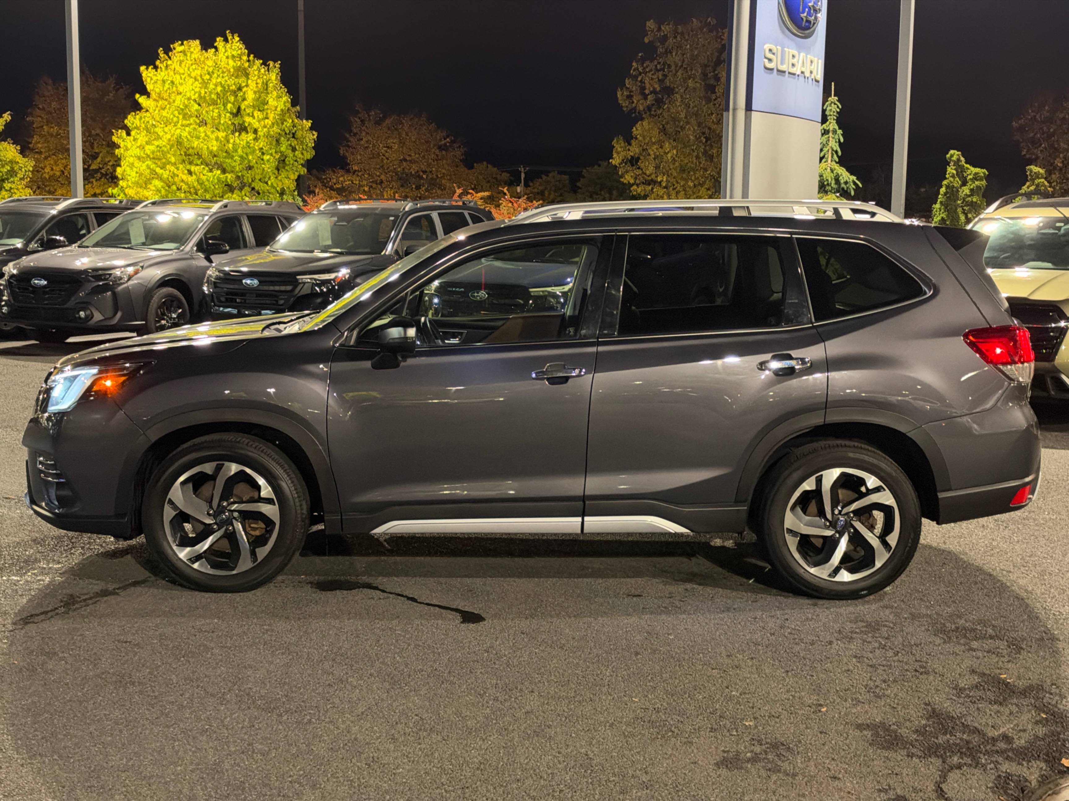 Photo 2 from auction – 2024 SUBARU FORESTER PREMIER with VIN JF2SKEMC2RH468414