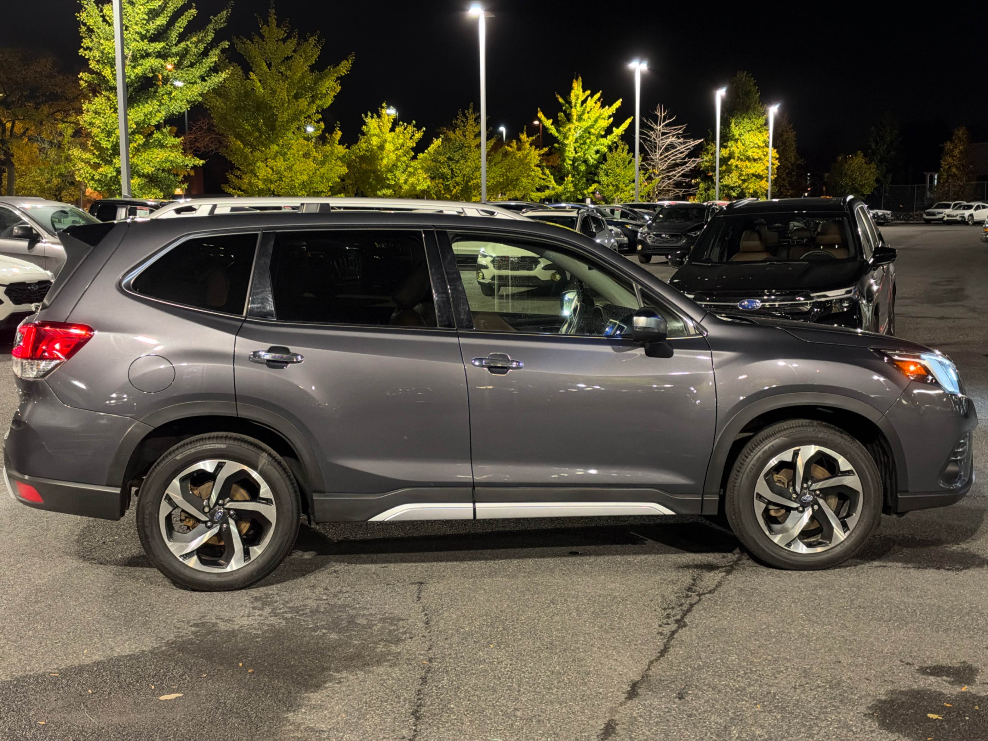 Photo 3 from auction – 2024 SUBARU FORESTER PREMIER with VIN JF2SKEMC2RH468414