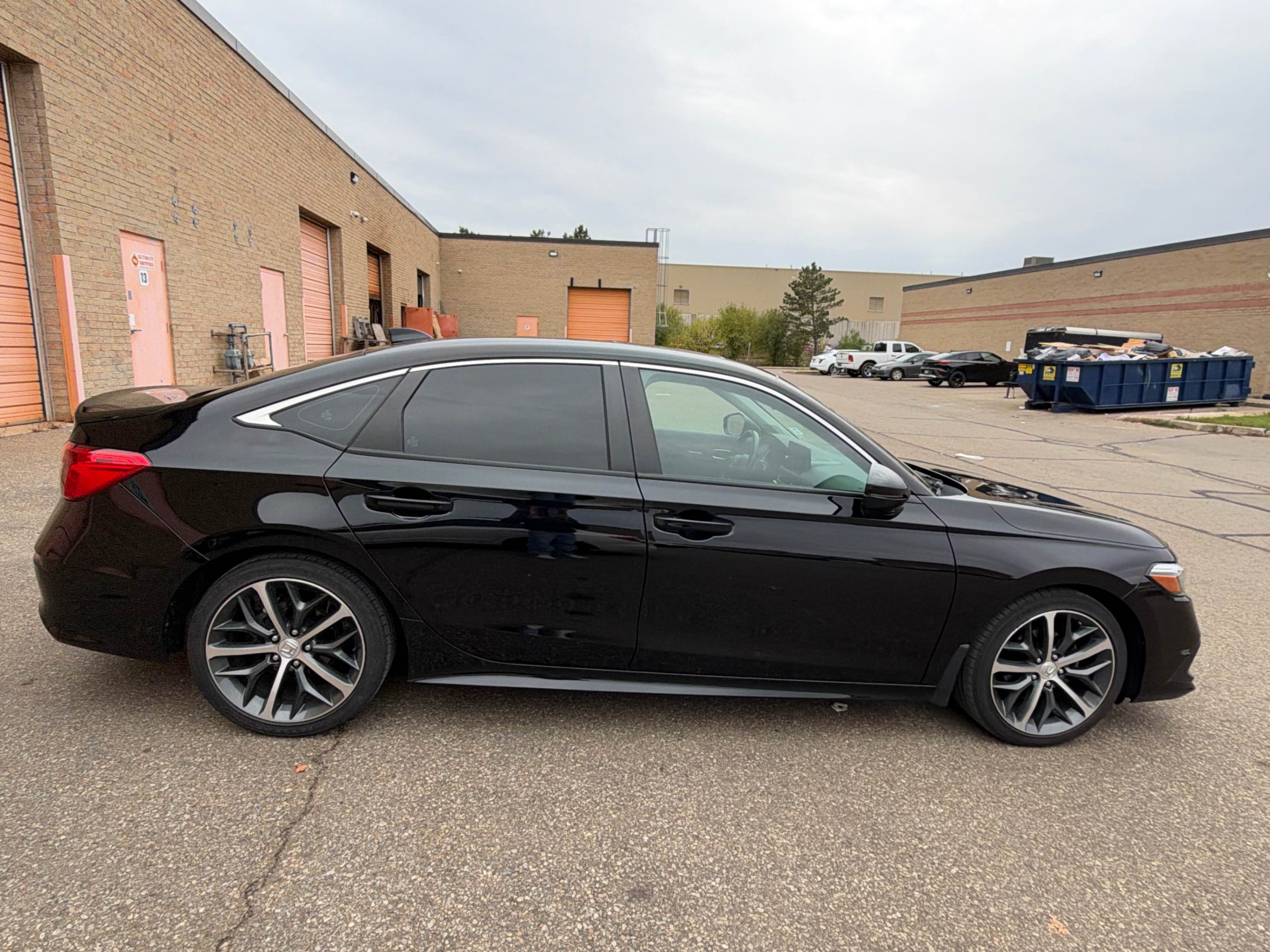 Снимка 3 от търг – 2024 HONDA CIVIC SEDAN TOURING с VIN 2HGFE1F98RH002340